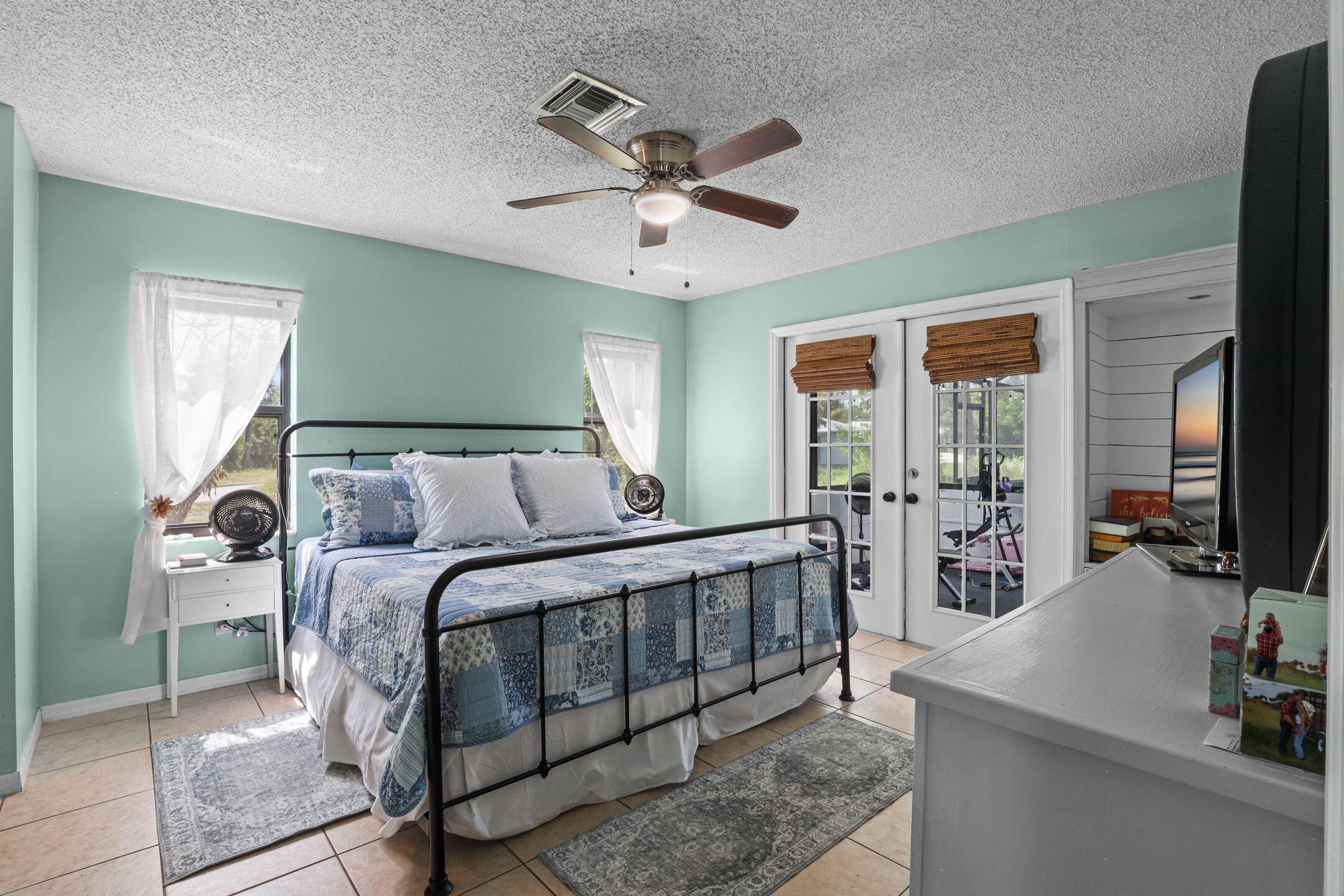 LAKEWOOD PARK UNIT 10 - Residential