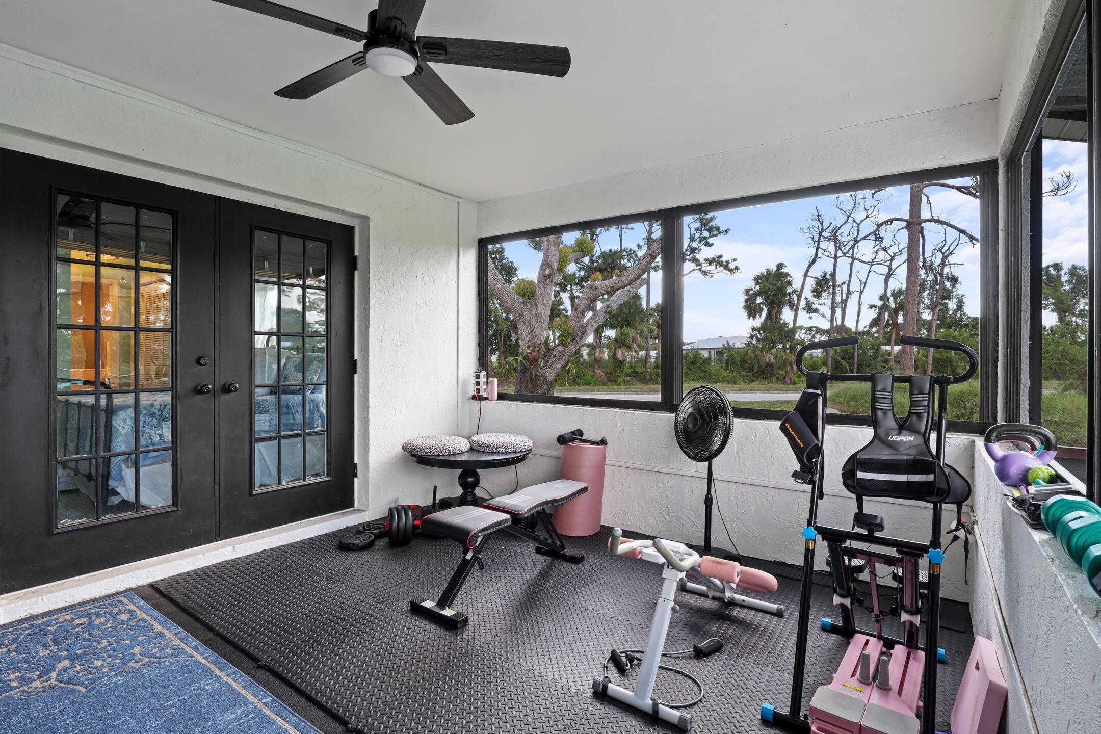 LAKEWOOD PARK UNIT 10 - Residential