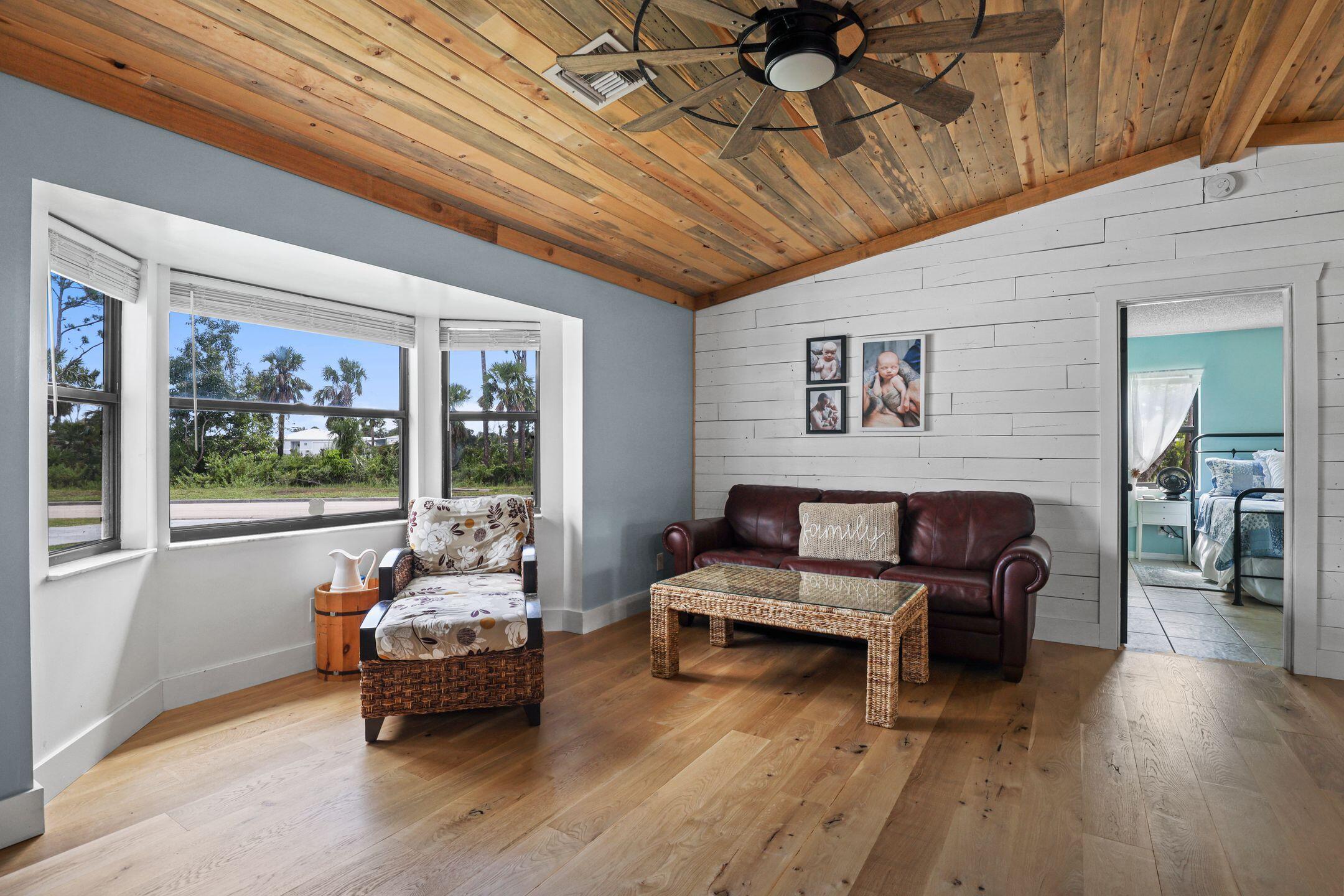 LAKEWOOD PARK UNIT 10 - Residential