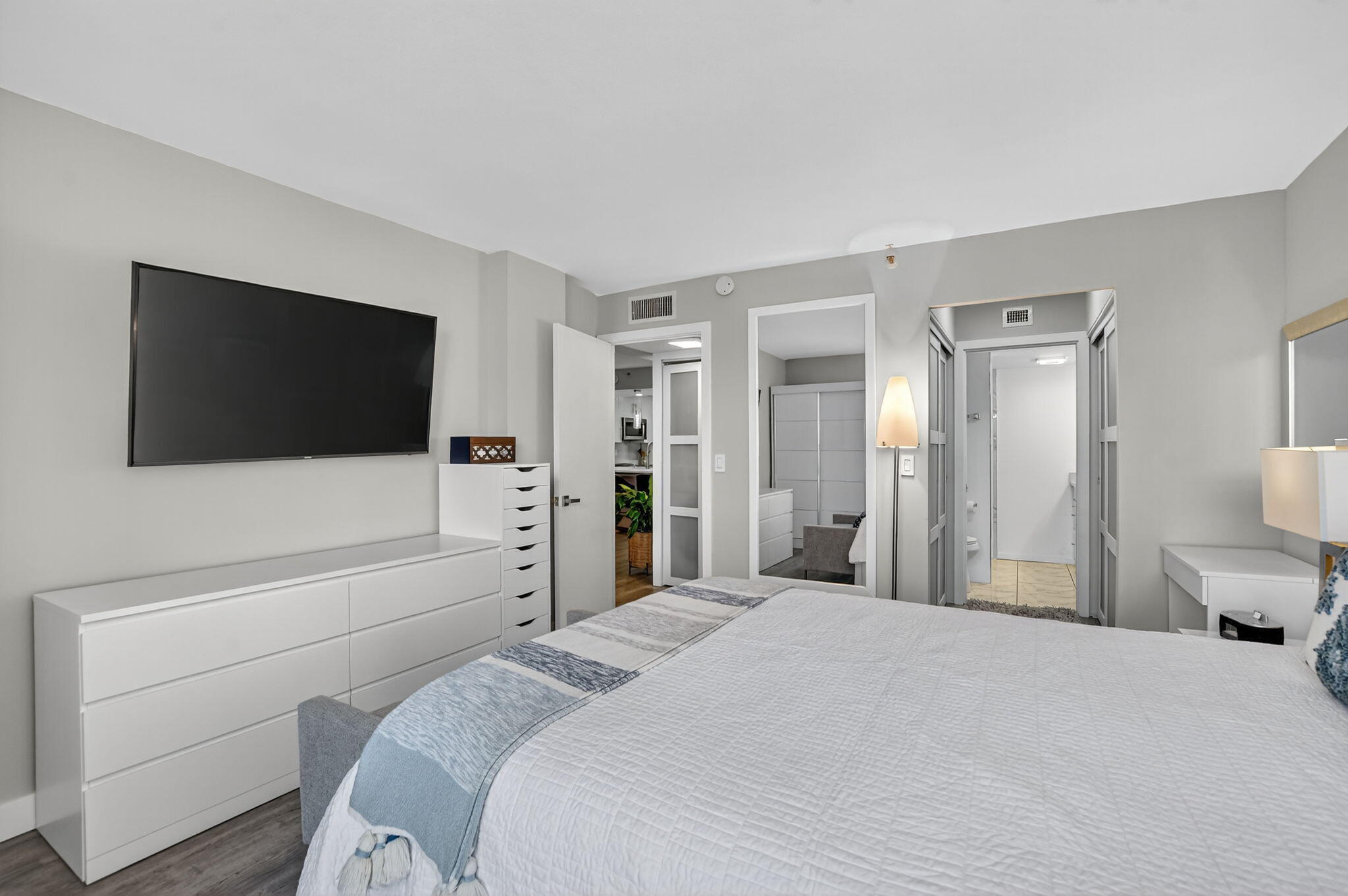 Boca Bayou - Residential Lease