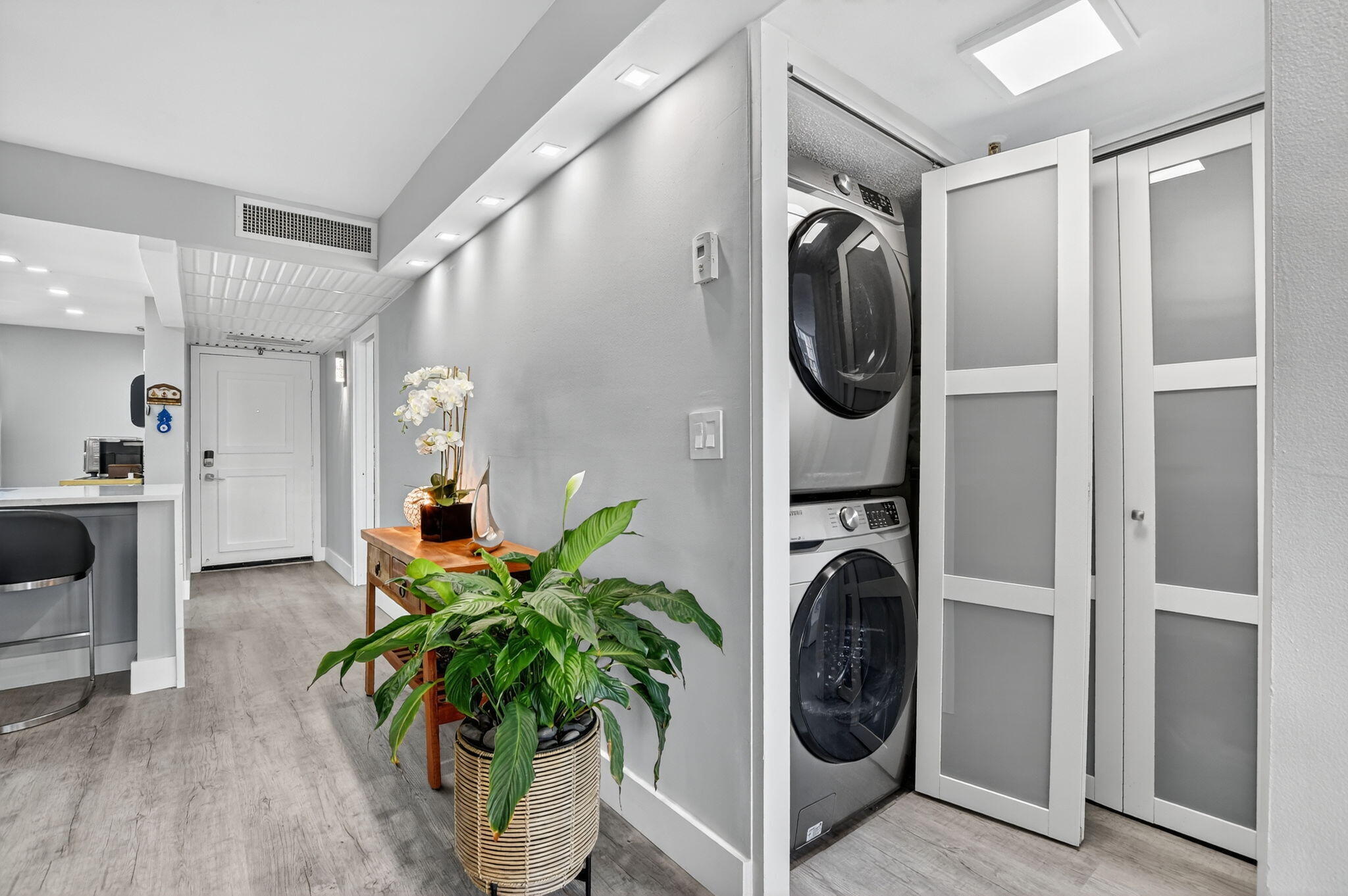 Boca Bayou - Residential Lease