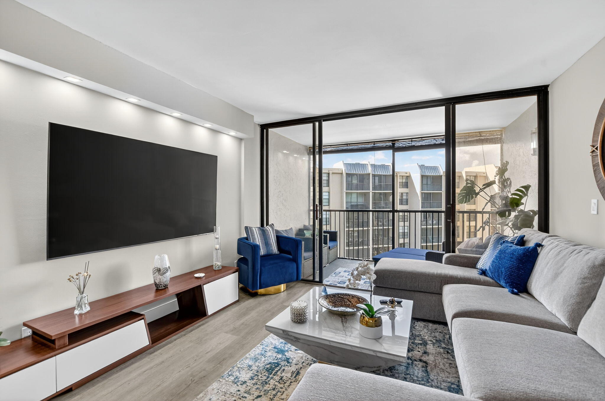 Boca Bayou - Residential Lease