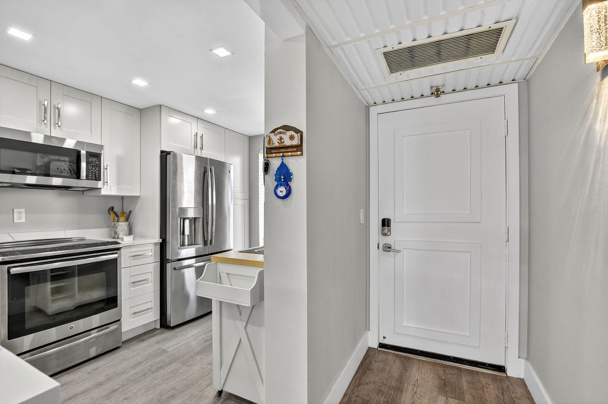 Boca Bayou - Residential Lease