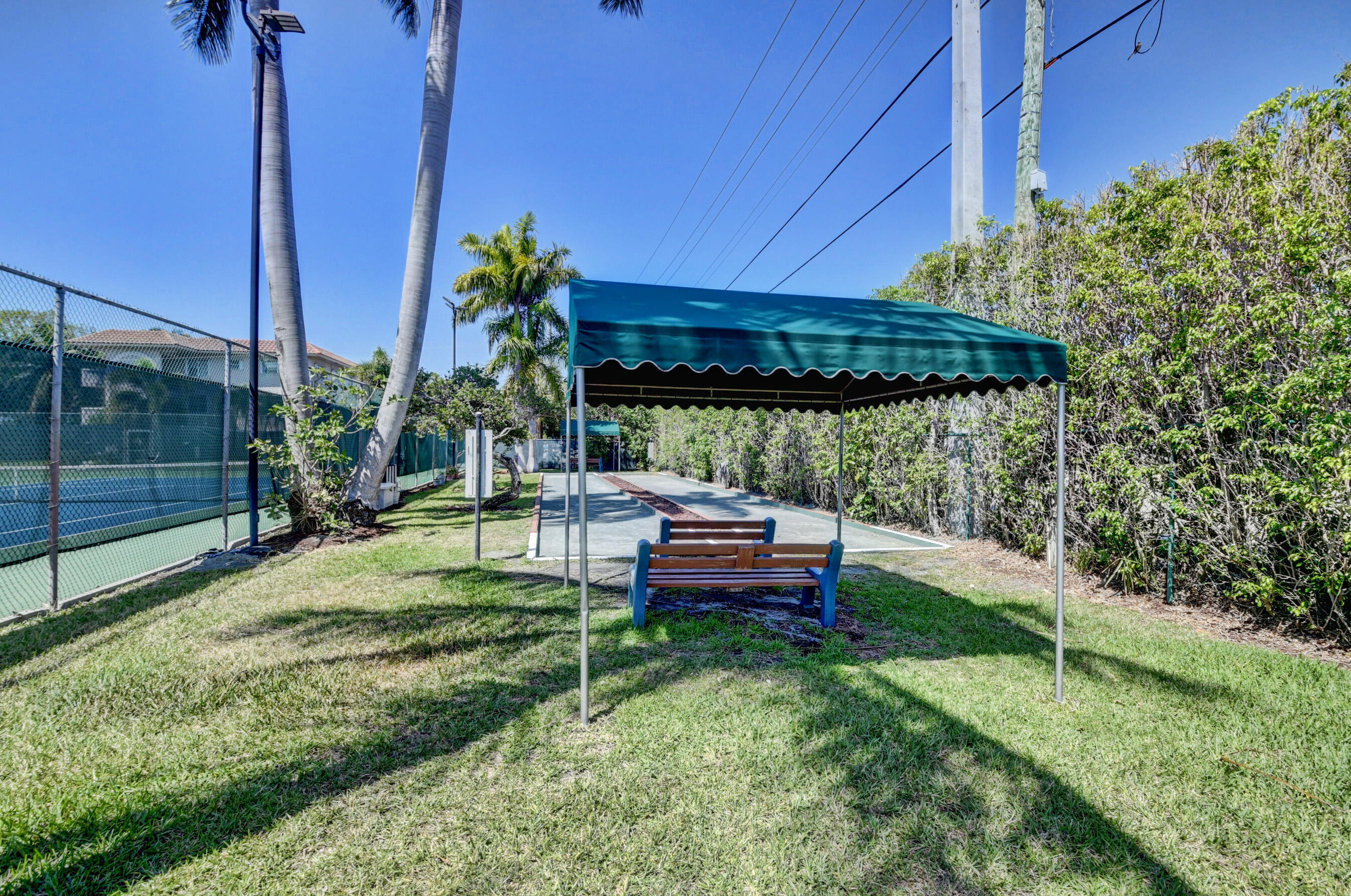 Boca Bayou - Residential Lease