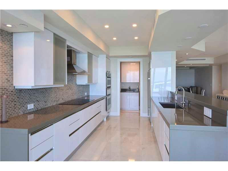 Ritz-Carlton - Residential