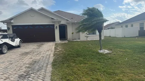 2705 Eagle Glen Circle, Kissimmee, FL MLS: R11057171