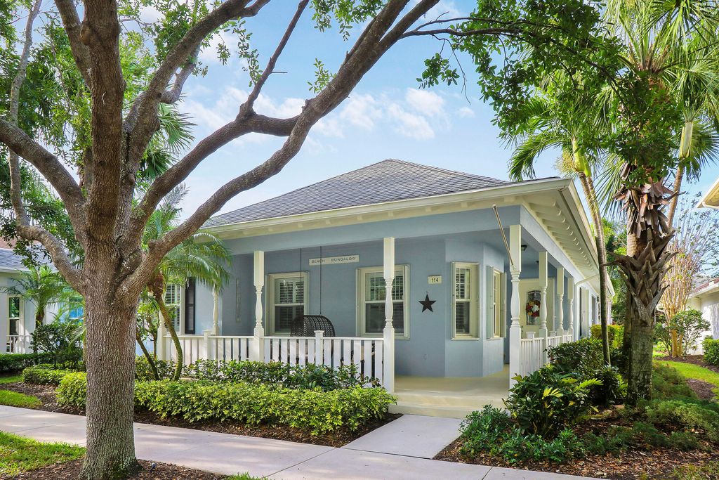 Photo of 114 Castries Drive, Jupiter, FL 33458 (MLS # R10979441)