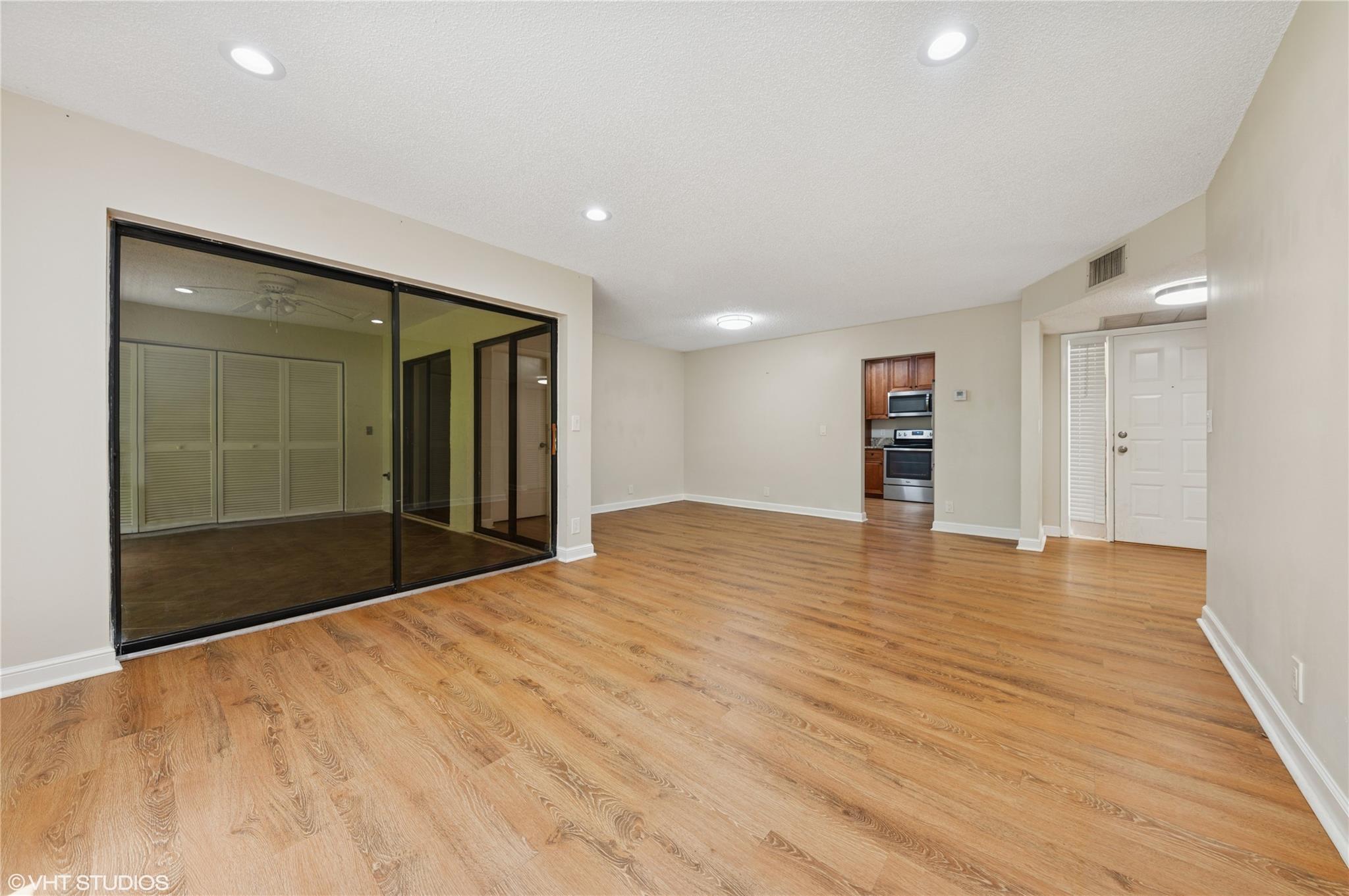 KARANDA VILLAGE III - Residential Lease