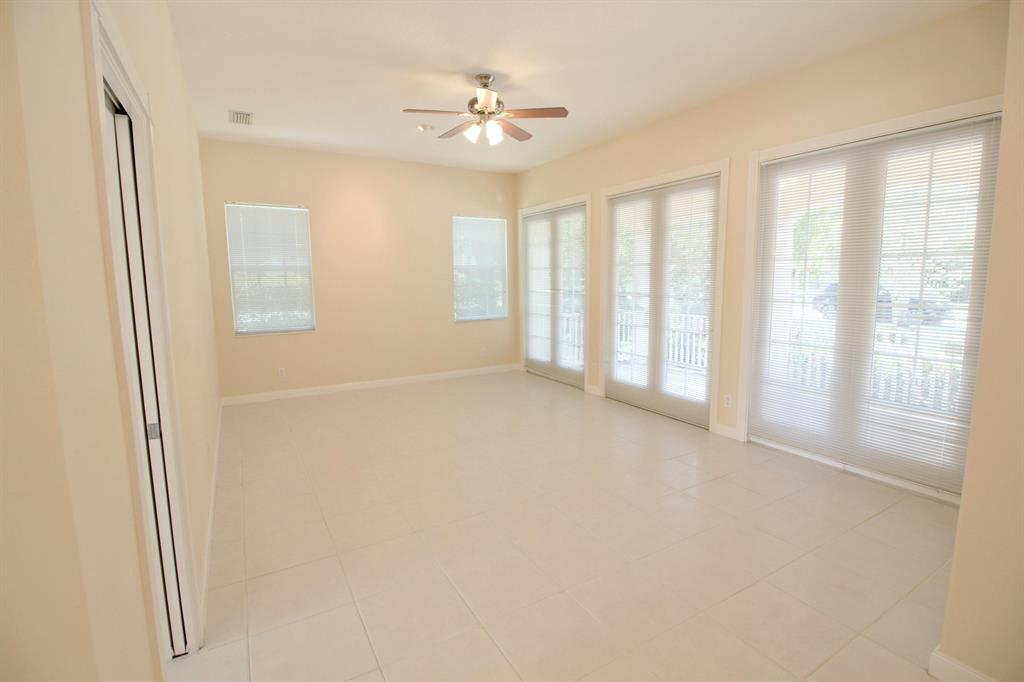 Villagewalk - Residential