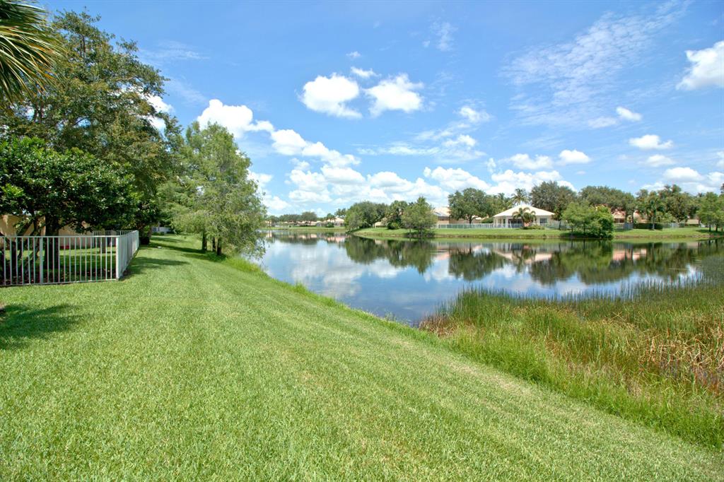 Villagewalk - Residential