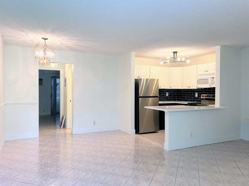 Photo of 200 Horizons W #103, Boynton Beach, FL 33435 (MLS # R11118593)