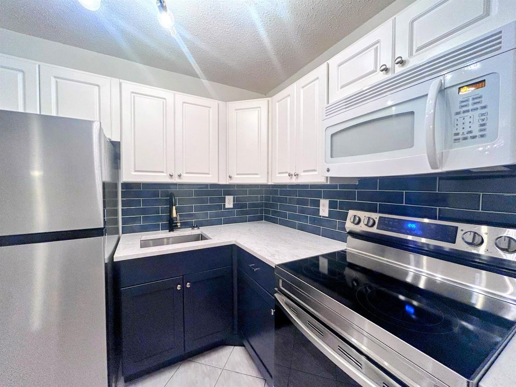 Photo of 200 Horizons W #103, Boynton Beach, FL 33435 (MLS # R11118593)