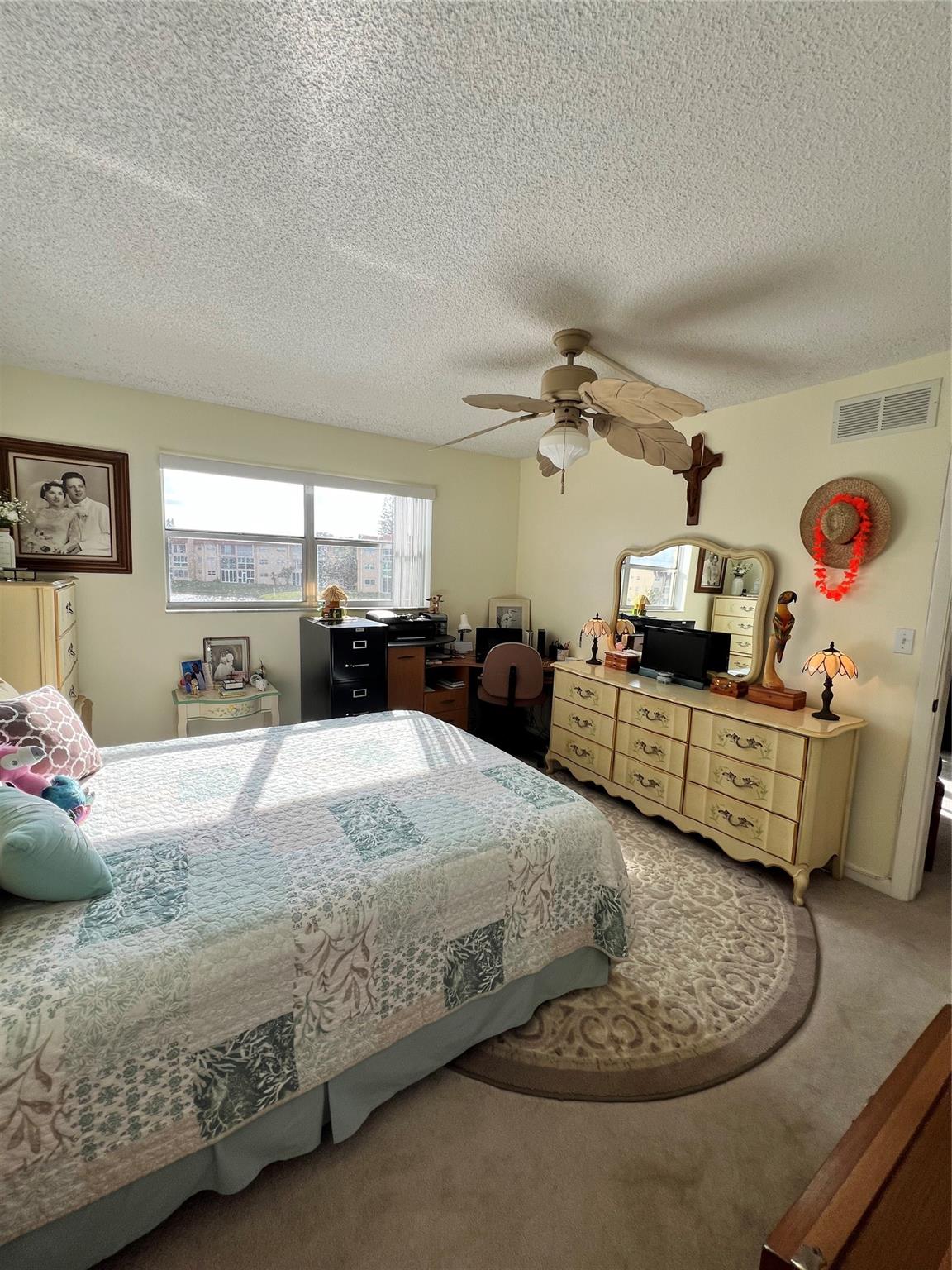 Sunrise Lakes - Residential