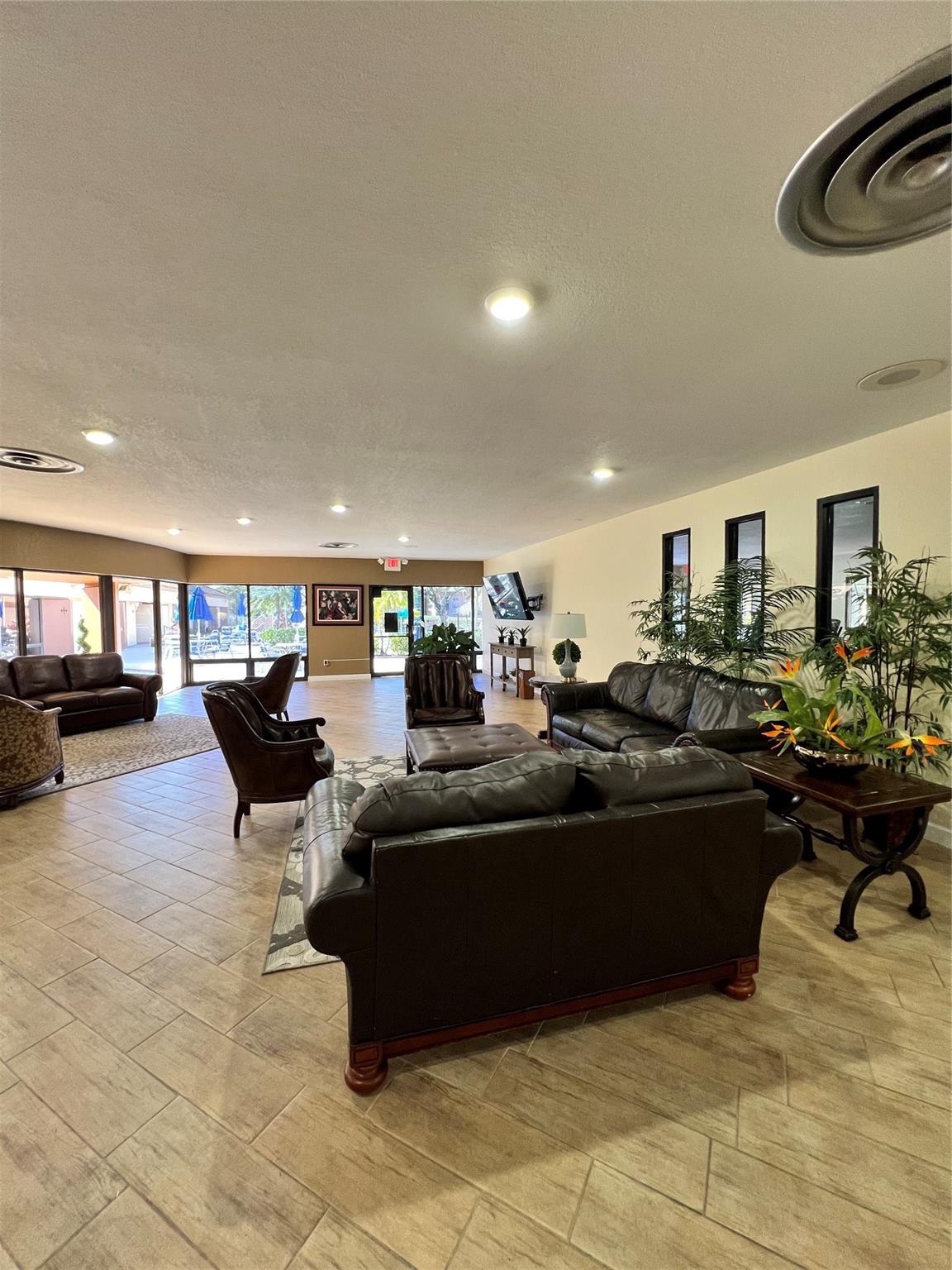 Sunrise Lakes - Residential