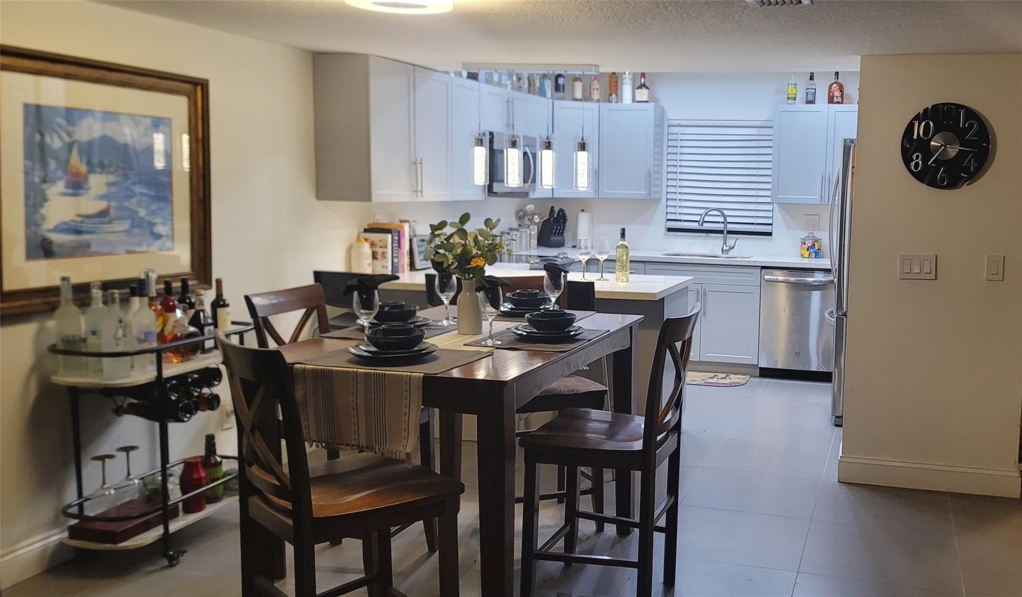 Chateaulaine 89-45 B - Residential