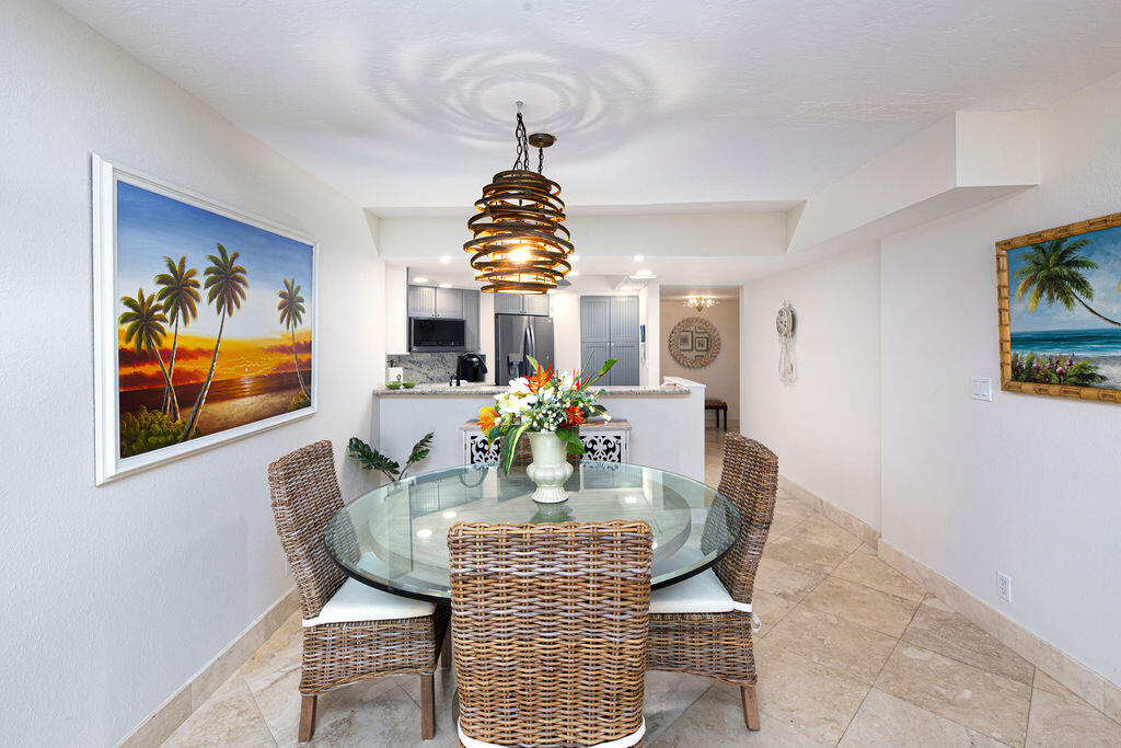 ISLANDIA II CONDOMINIUM - Residential