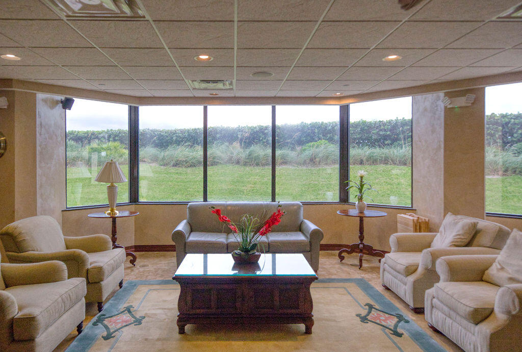 ISLANDIA II CONDOMINIUM - Residential