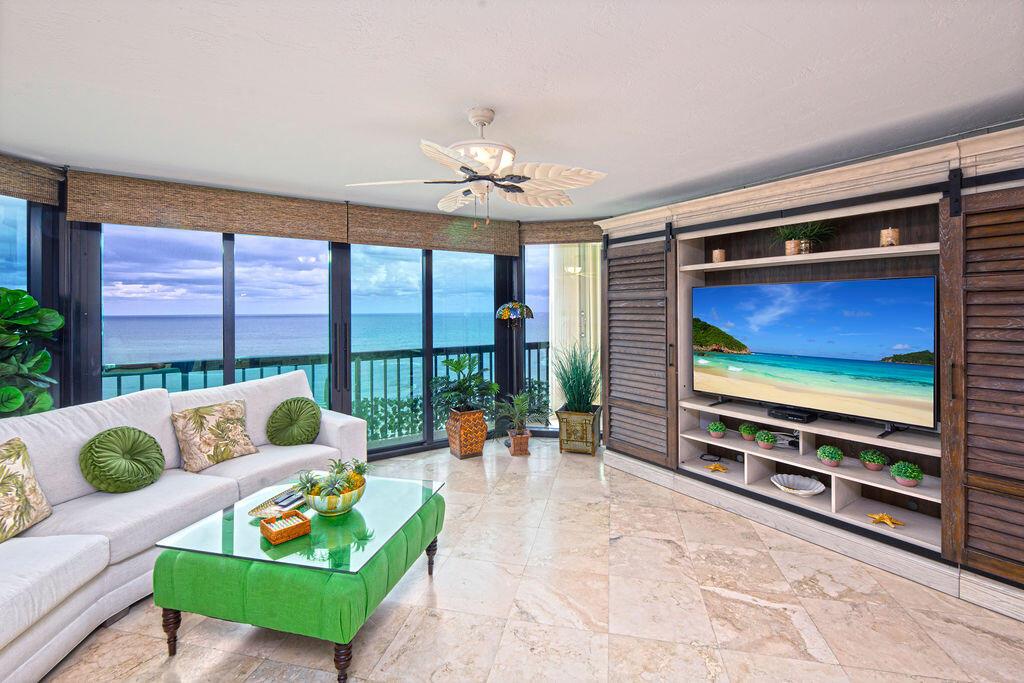 ISLANDIA II CONDOMINIUM - Residential