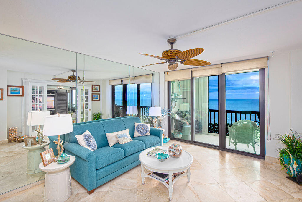 ISLANDIA II CONDOMINIUM - Residential