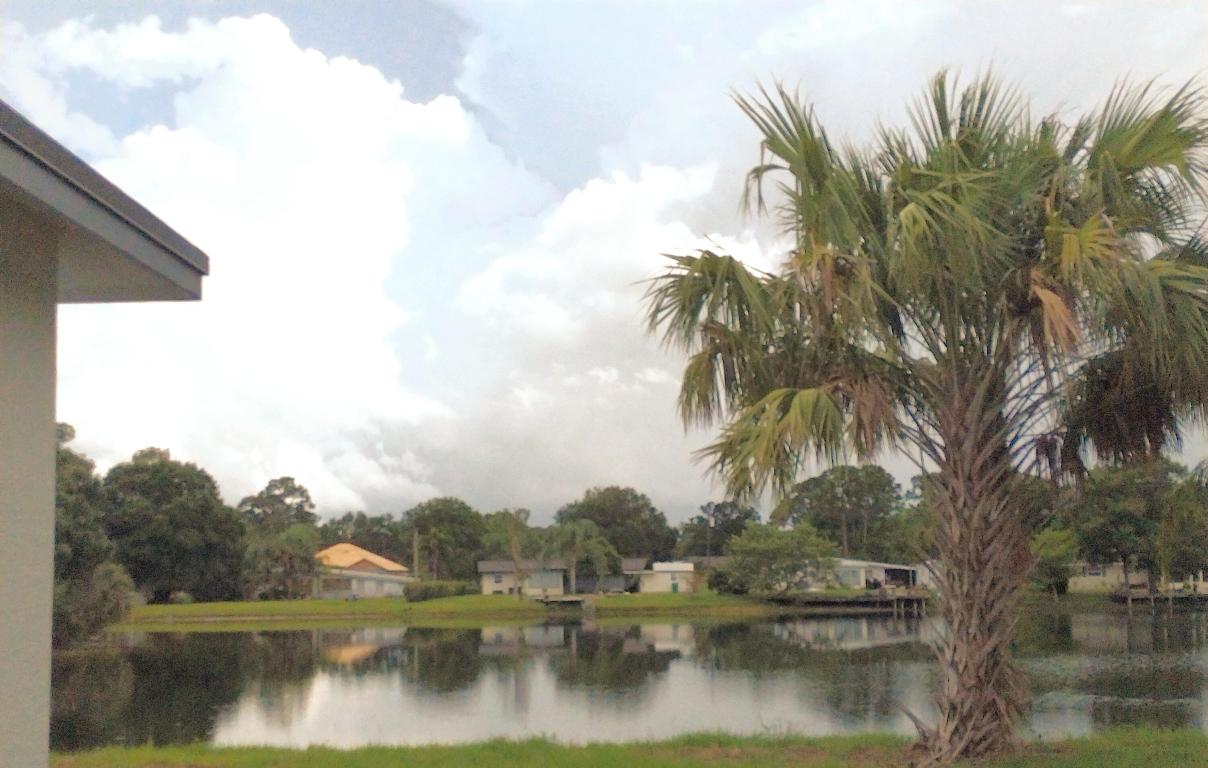 LAKEWOOD PARK UNIT 10 - Residential Lease