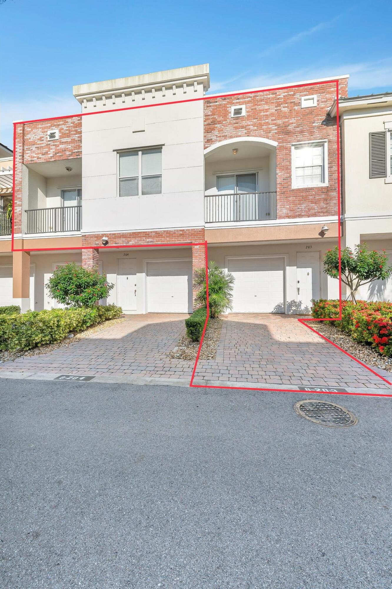 AVAILABLE NOVEMBER 1st, 2025. 625+ CREDIT SCORE. FIRST($2,200), LAST($2,200) & SECURITY ($2,200). $150 PER PET DEPOSIT(LIMIT 2). Take a look at this stunning 2 bed 2 bath condo with a 1 car garage located in the heart of Tradition Square. Brand new wood tile flooring in the bedrooms, granite countertops and custom wood cabinets in the kitchen. Newer A/C, water heater and appliances. This condo is close to I95, Tradition hospital, many shops, and dining. There is a community pool, 2 parks and picnic areas.