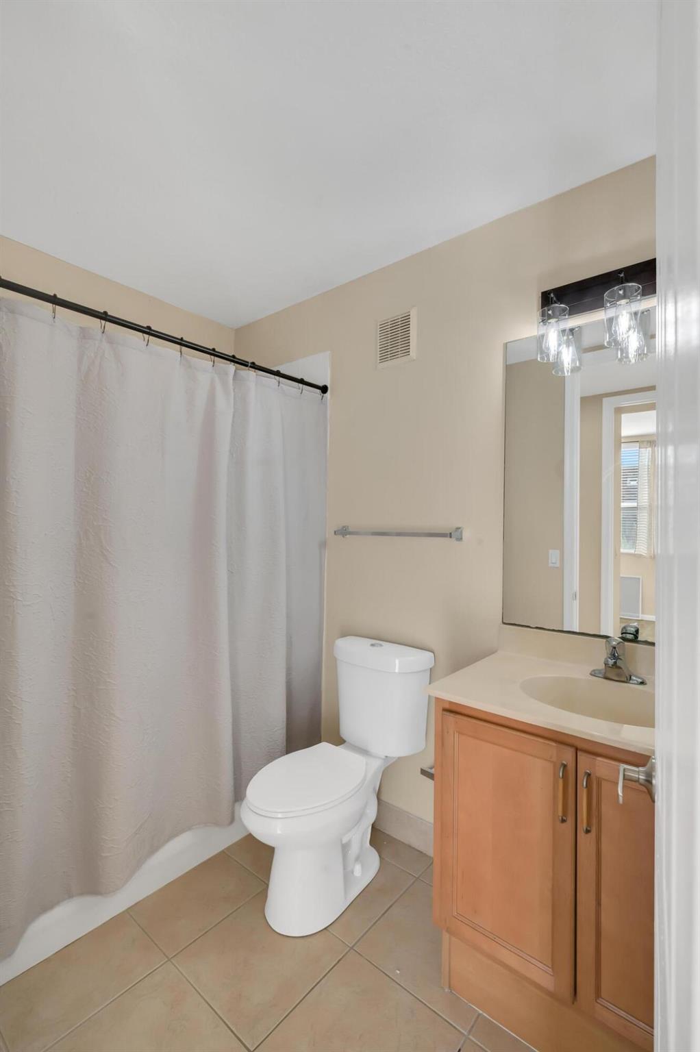 PROMENADE AT TRADITION - Residential Lease