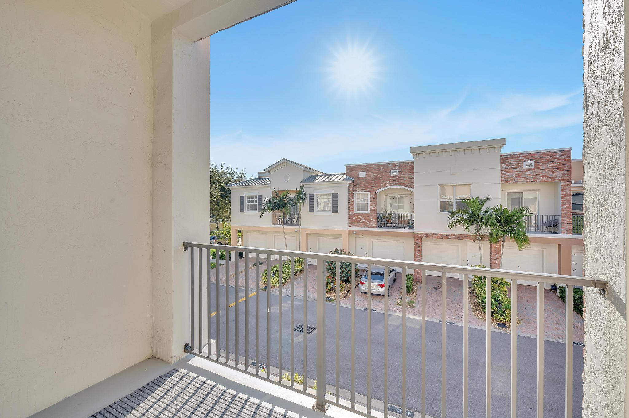 PROMENADE AT TRADITION - Residential Lease