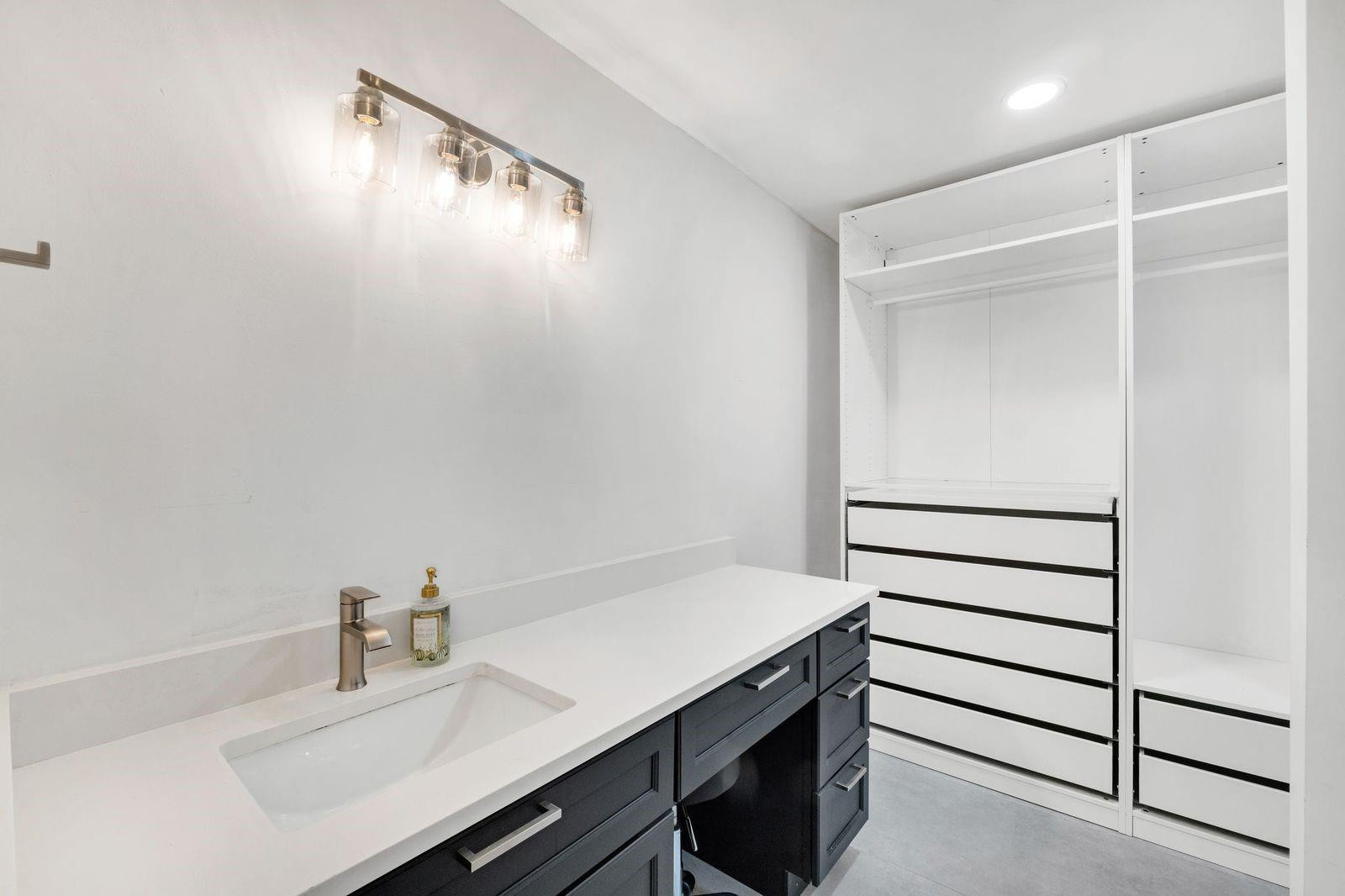 KARANDA VILLAGE - Residential