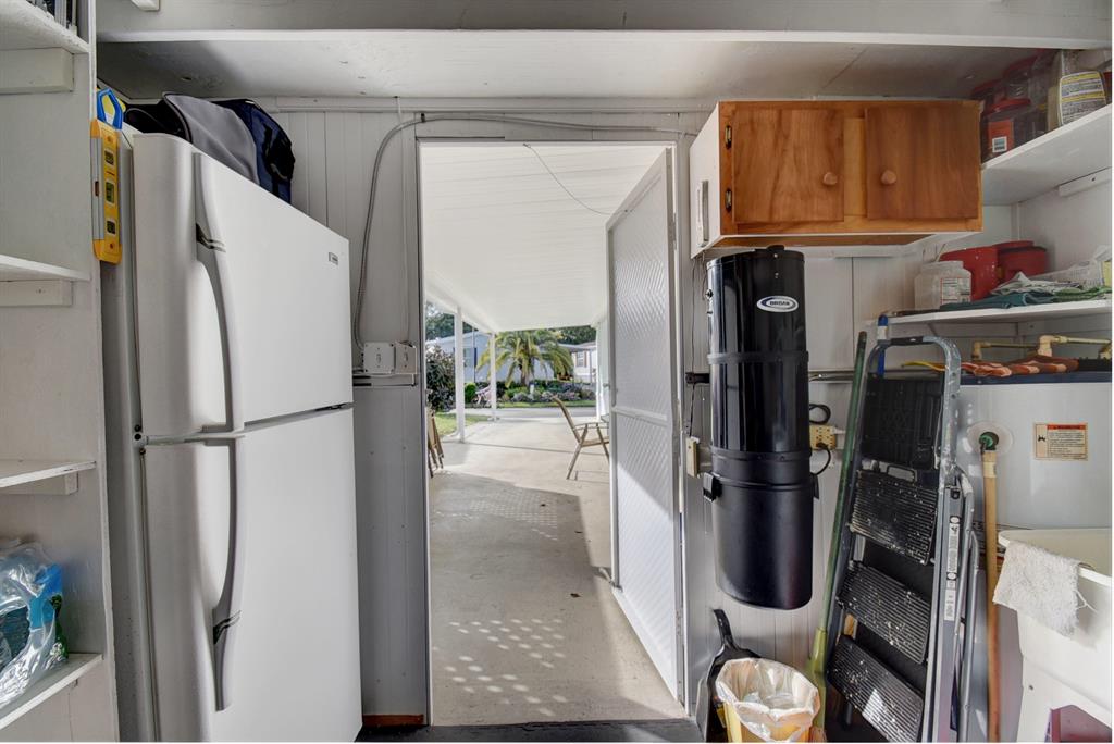 COLONIAL ESTATES INC MOBILE HOME PARK CO-OP 12375 - Residential