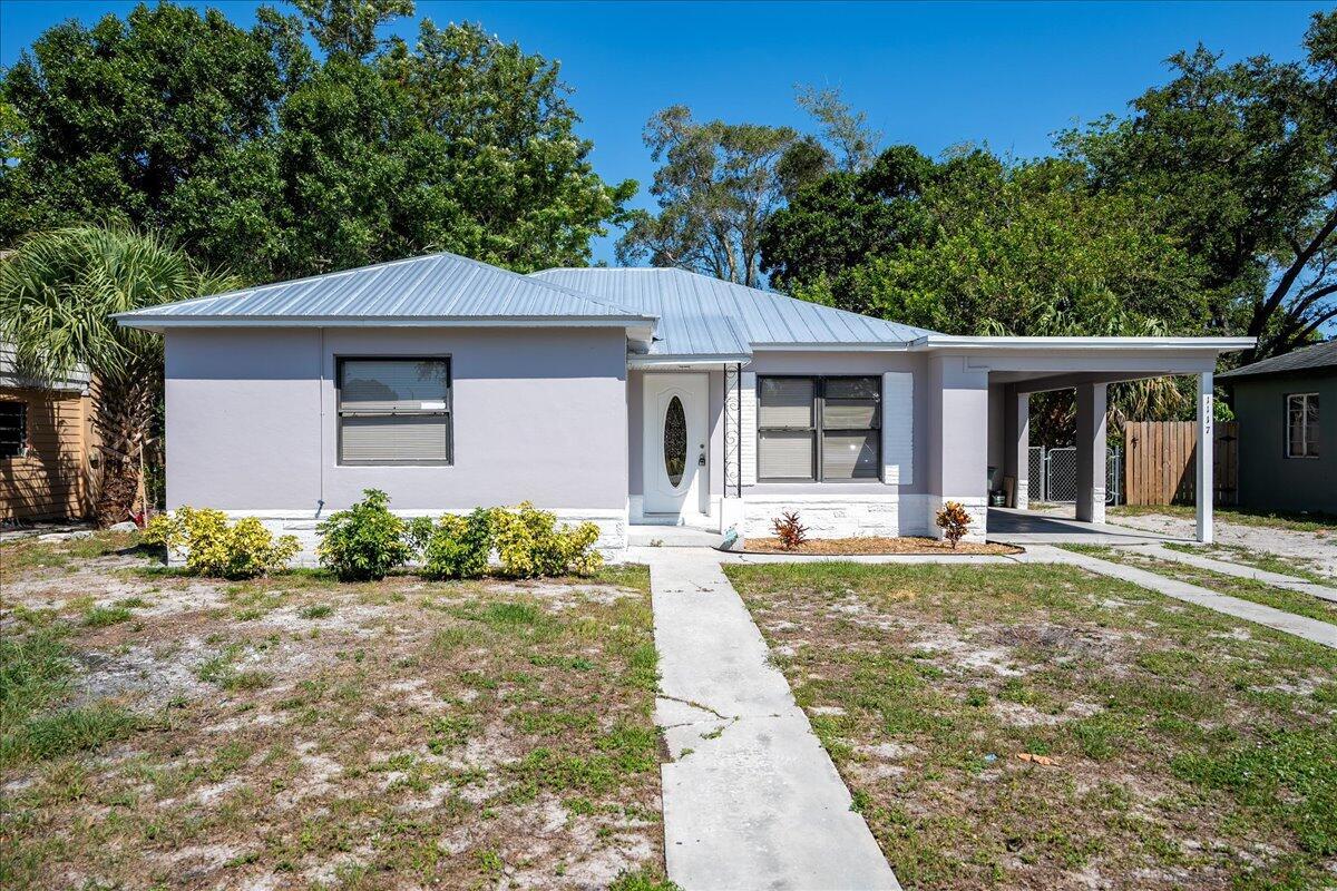 Welcome to this freshly renovated 3-bedroom, 2-bathroom residence that offers modern comfort and convenience in a prime location. Conveniently situated near downtown Fort Pierce and beaches, offering easy access to shopping, dining, and entertainment options such as fishing and boating. Step into an inviting living space designed for relaxation and entertainment, featuring ample natural light and modern finishes. Cook and entertain with ease in the newly remodeled kitchen equipped with stainless steel appliances and plenty of counter space. Relax and unwind in the fully-fenced backyard that is pet friendly! Lawn care and pest control included. Schedule a viewing today!