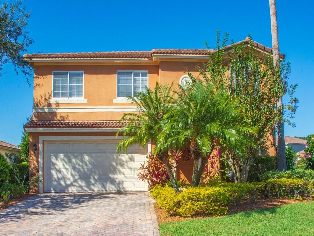 Photo of 5595 45th Avenue, Vero Beach, FL 32967 (MLS # R11142557)