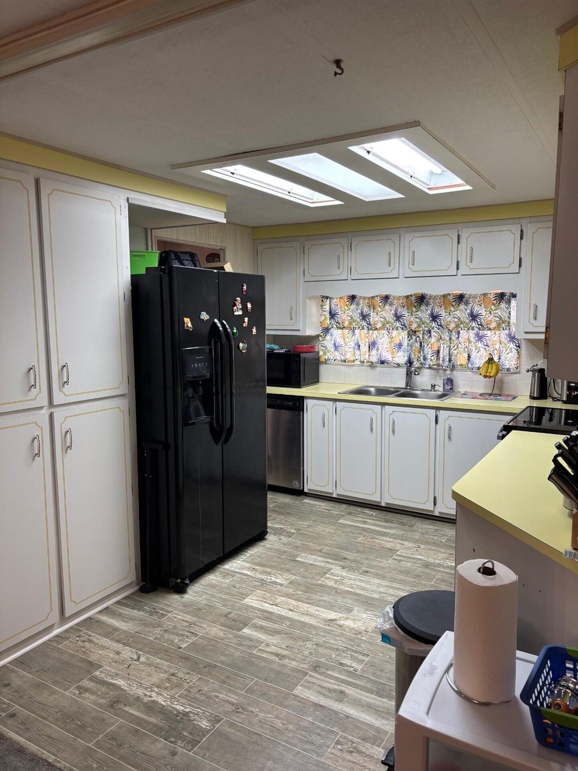 MARALAGO CAY - Residential