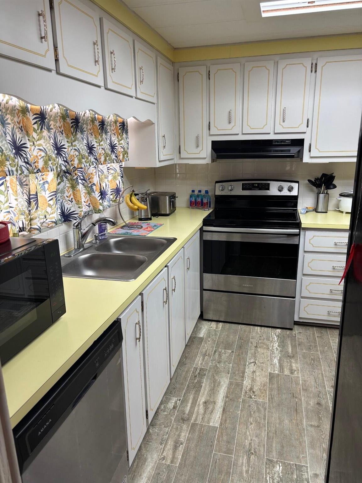 MARALAGO CAY - Residential