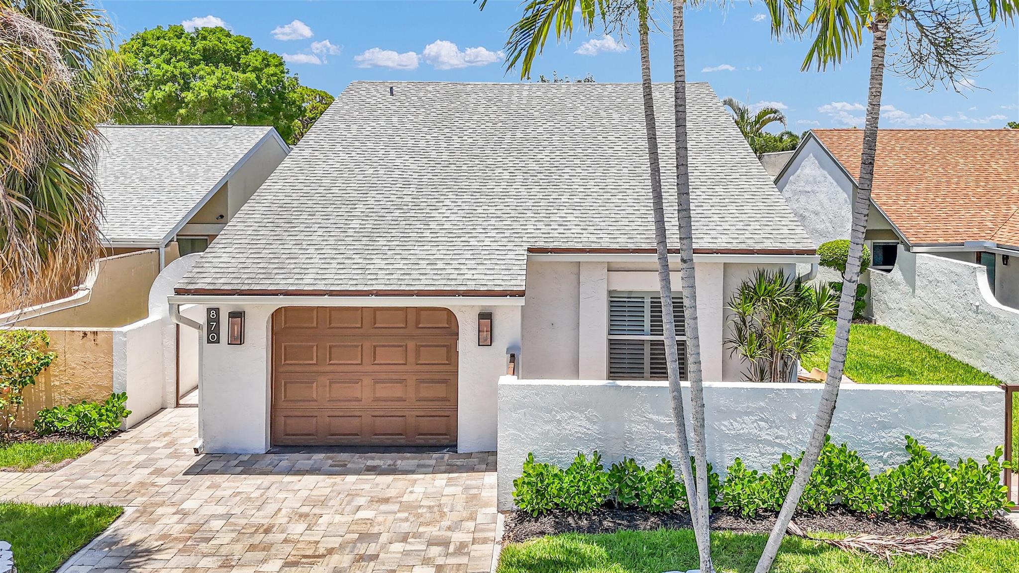 870 NW 21st Way