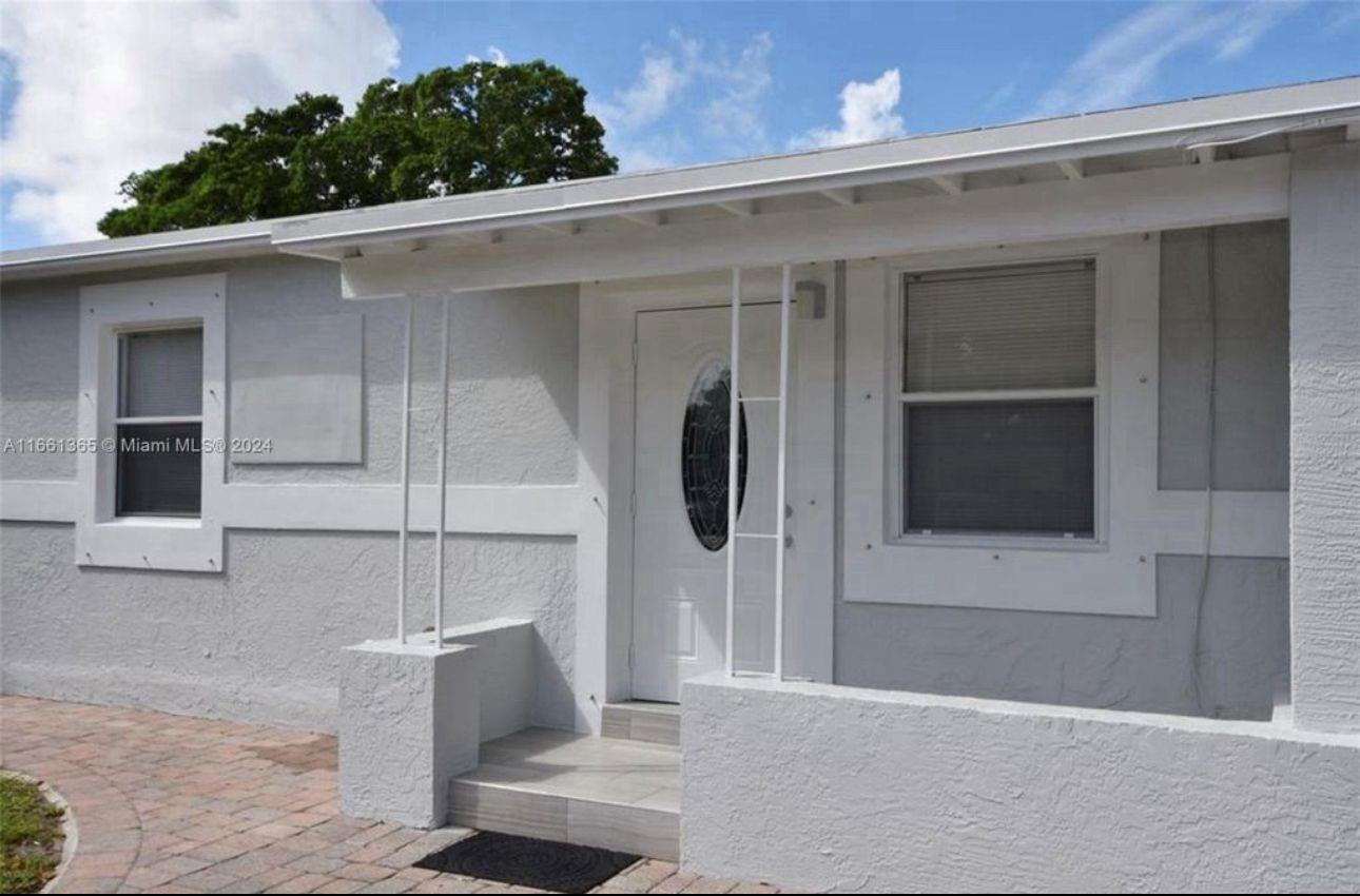 POMPANO BEACH HIGHLANDS 2 - Residential Lease