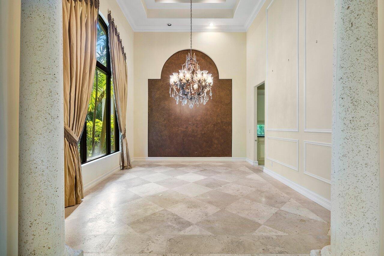 VINTAGE OAKS - Residential