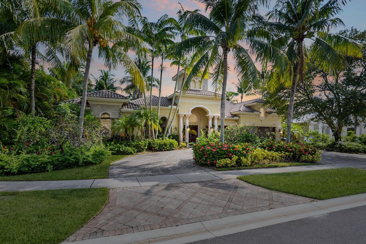 VINTAGE OAKS - Residential