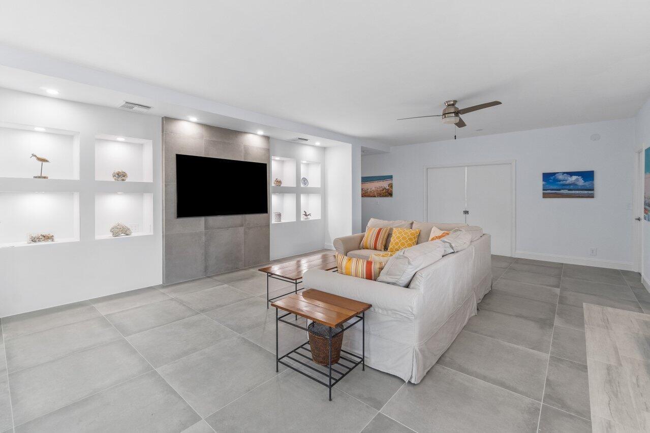 TALBOT HOUSE III CONDO - Residential Lease