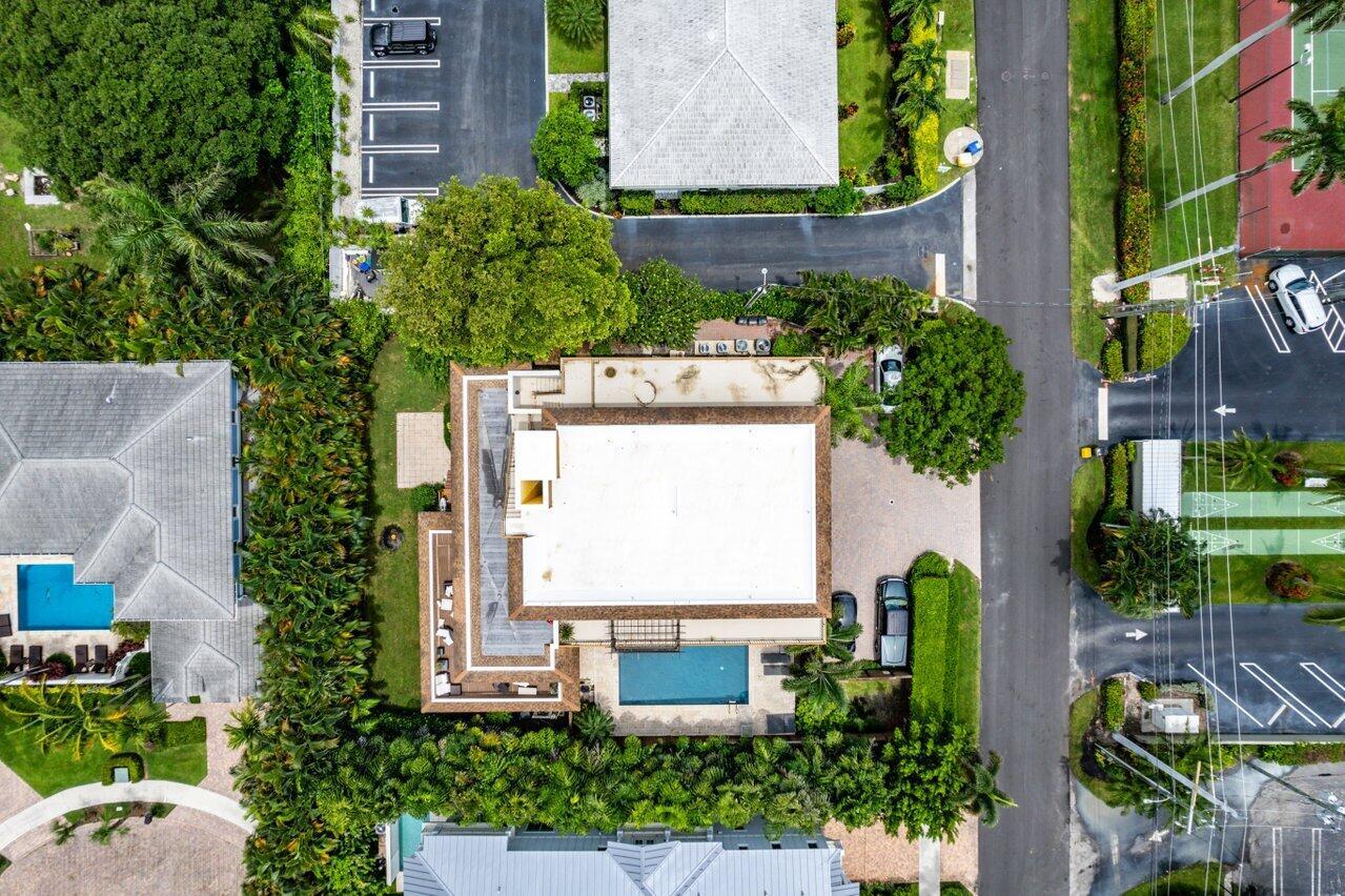 TALBOT HOUSE III CONDO - Residential Lease