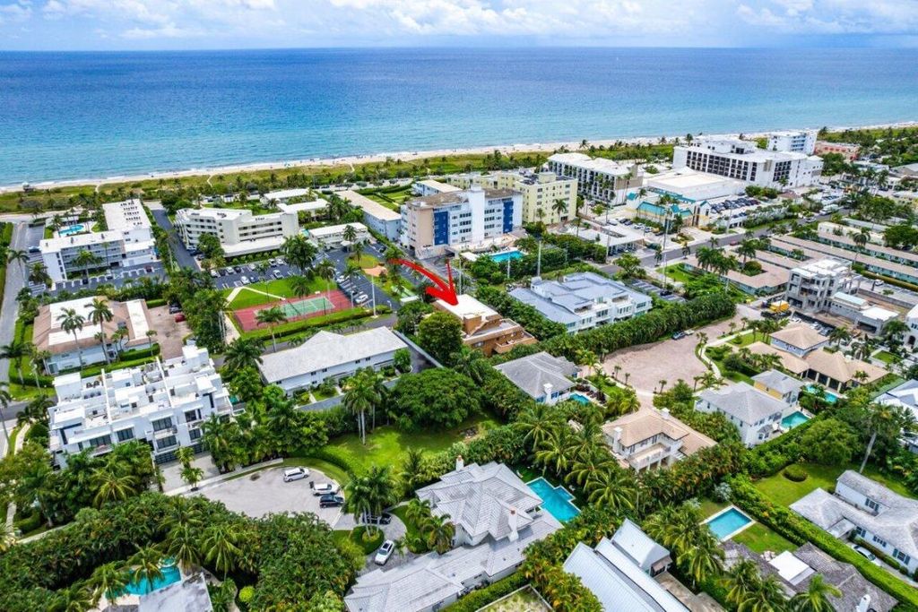 Photo of 122 Andrews Avenue #2-A, Delray Beach, FL 33483 (MLS # R11138158)