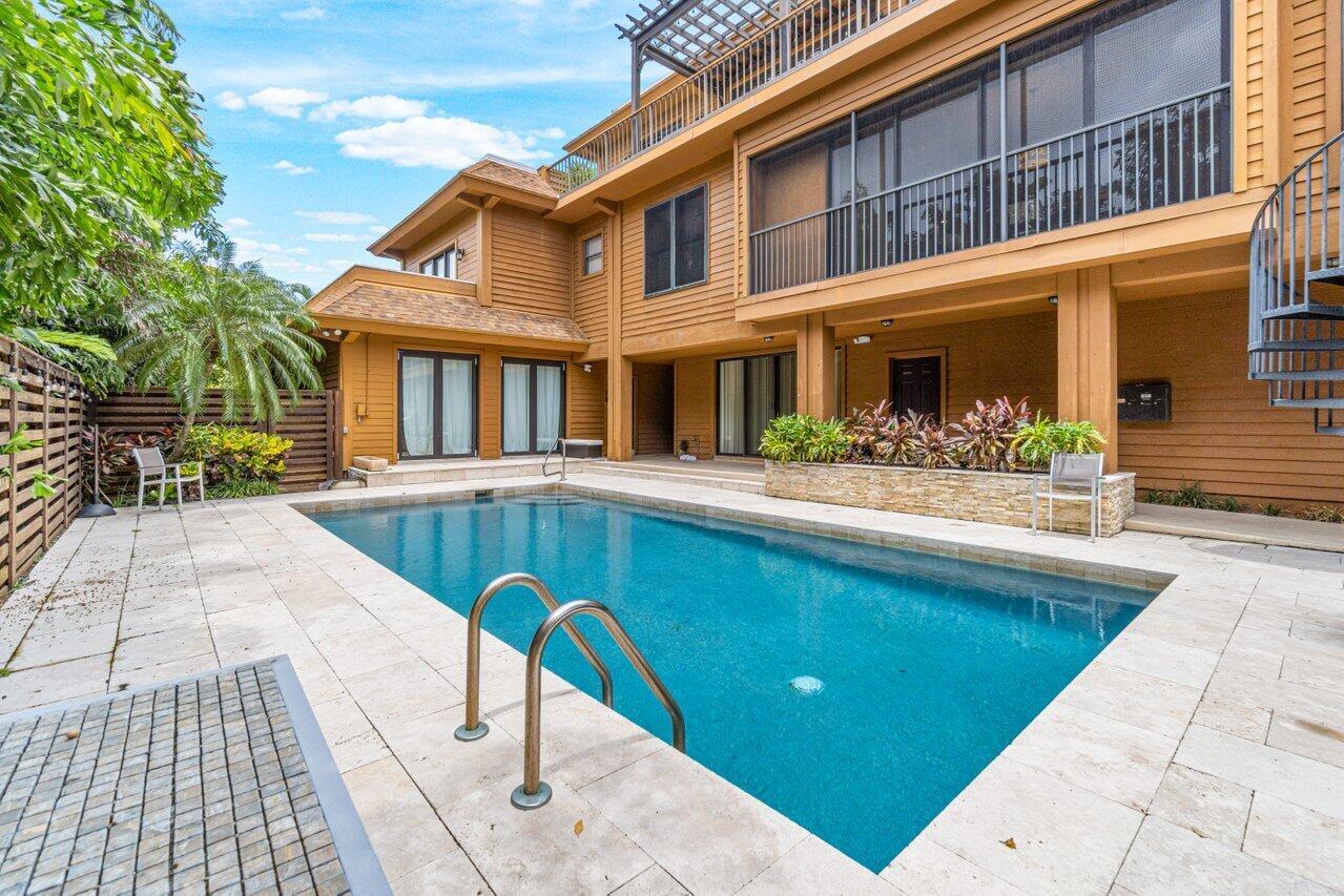 TALBOT HOUSE III CONDO - Residential Lease