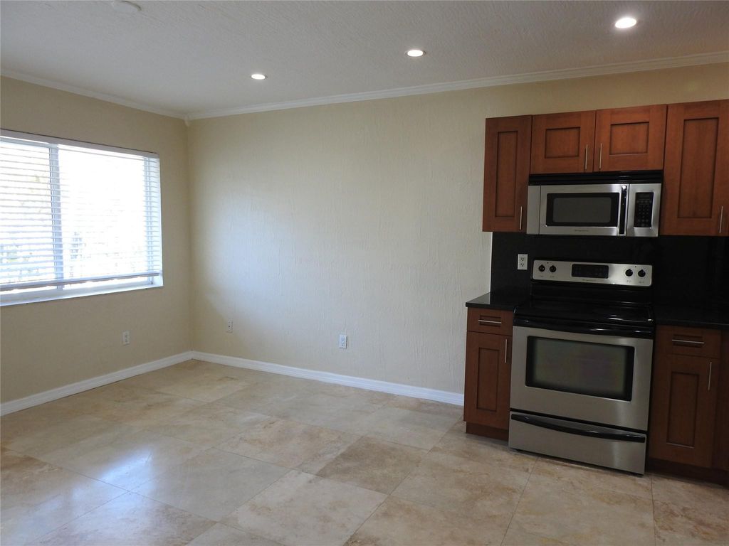 Photo of 1872 NE 46th Street #D12, Fort Lauderdale, FL 33308 (MLS # F10550691)