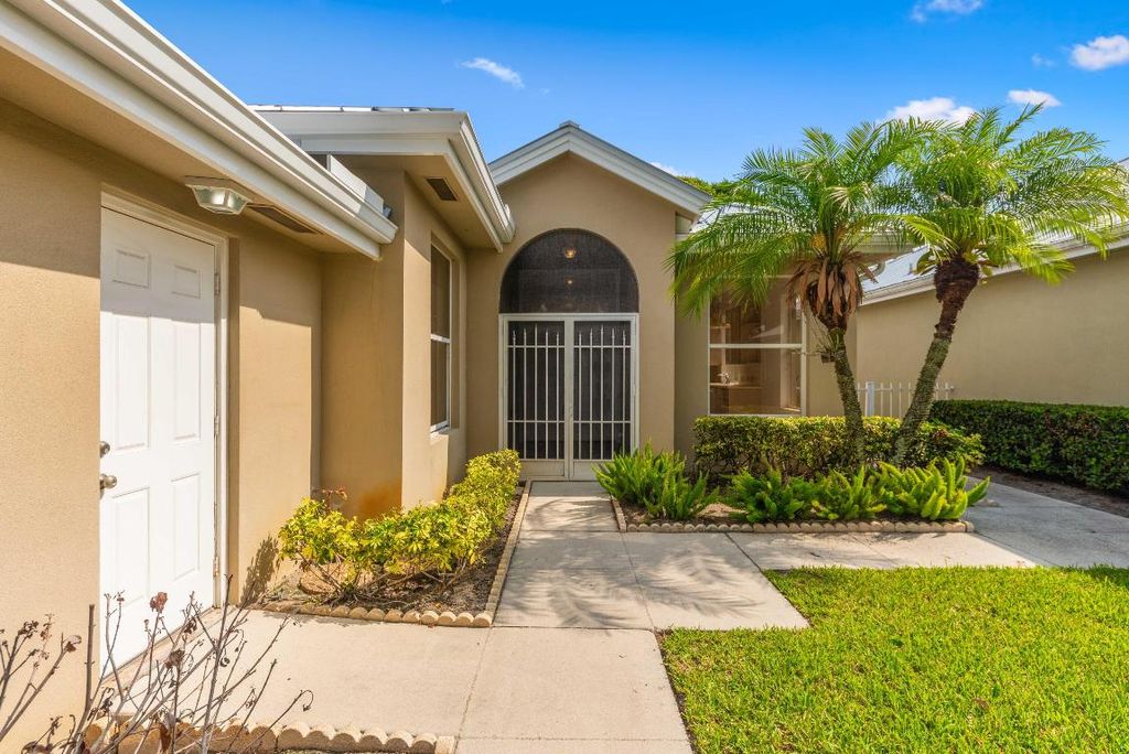 Photo of 2544 SW Greenwich Way, Palm City, FL 34990 (MLS # R10985038)