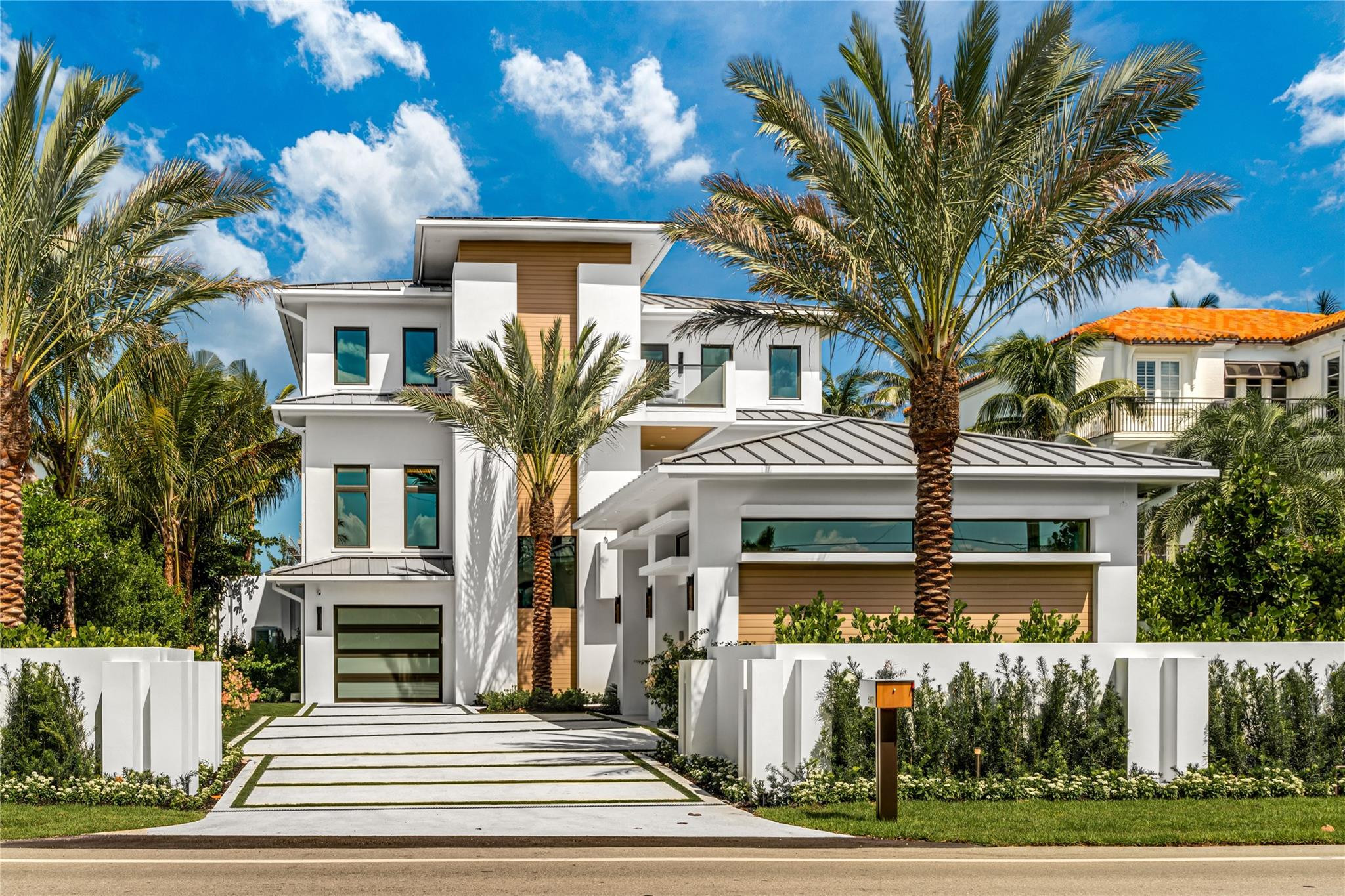 6107 N Ocean Boulevard