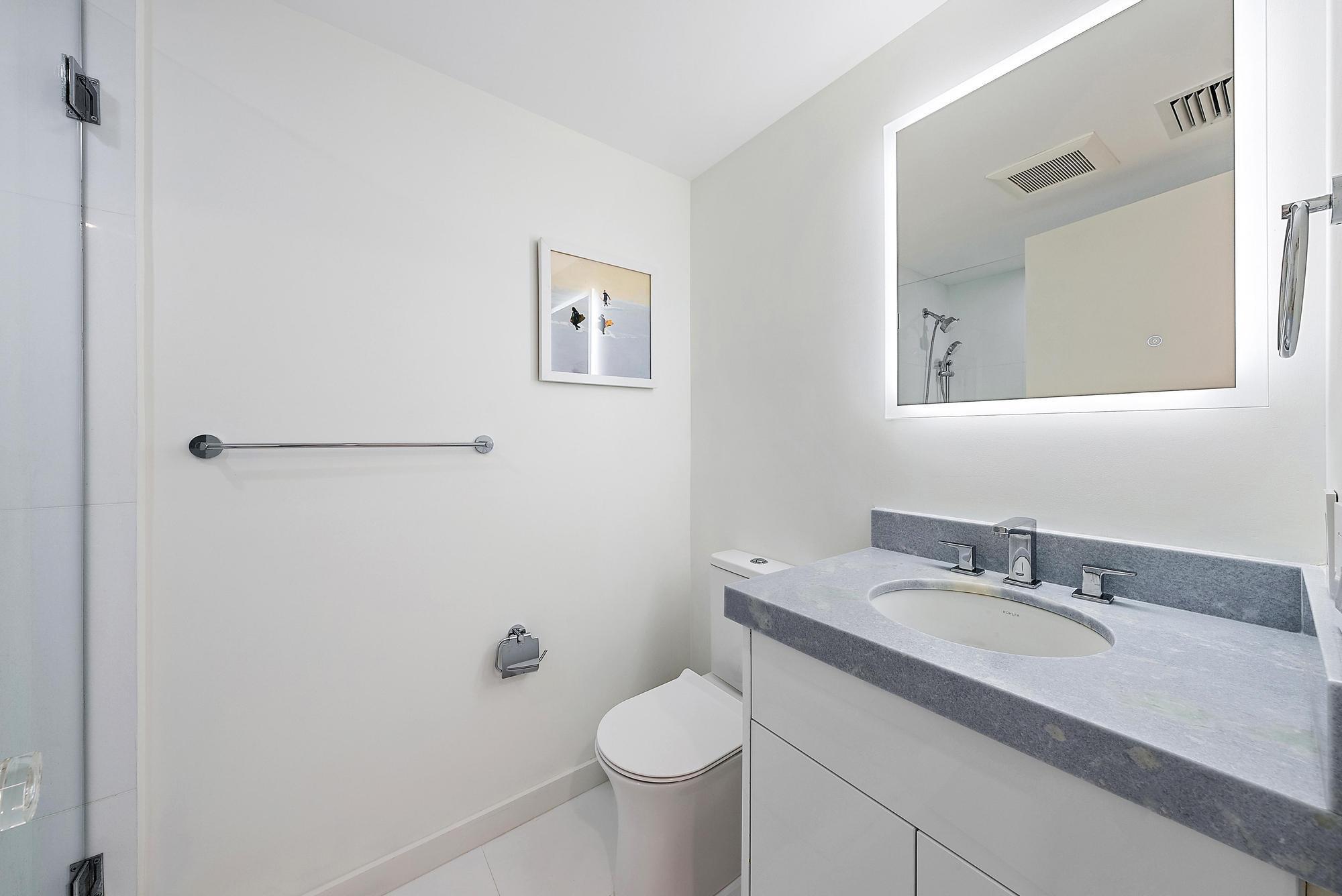 THREE HUNDRED OCEAN BLVD - Residential