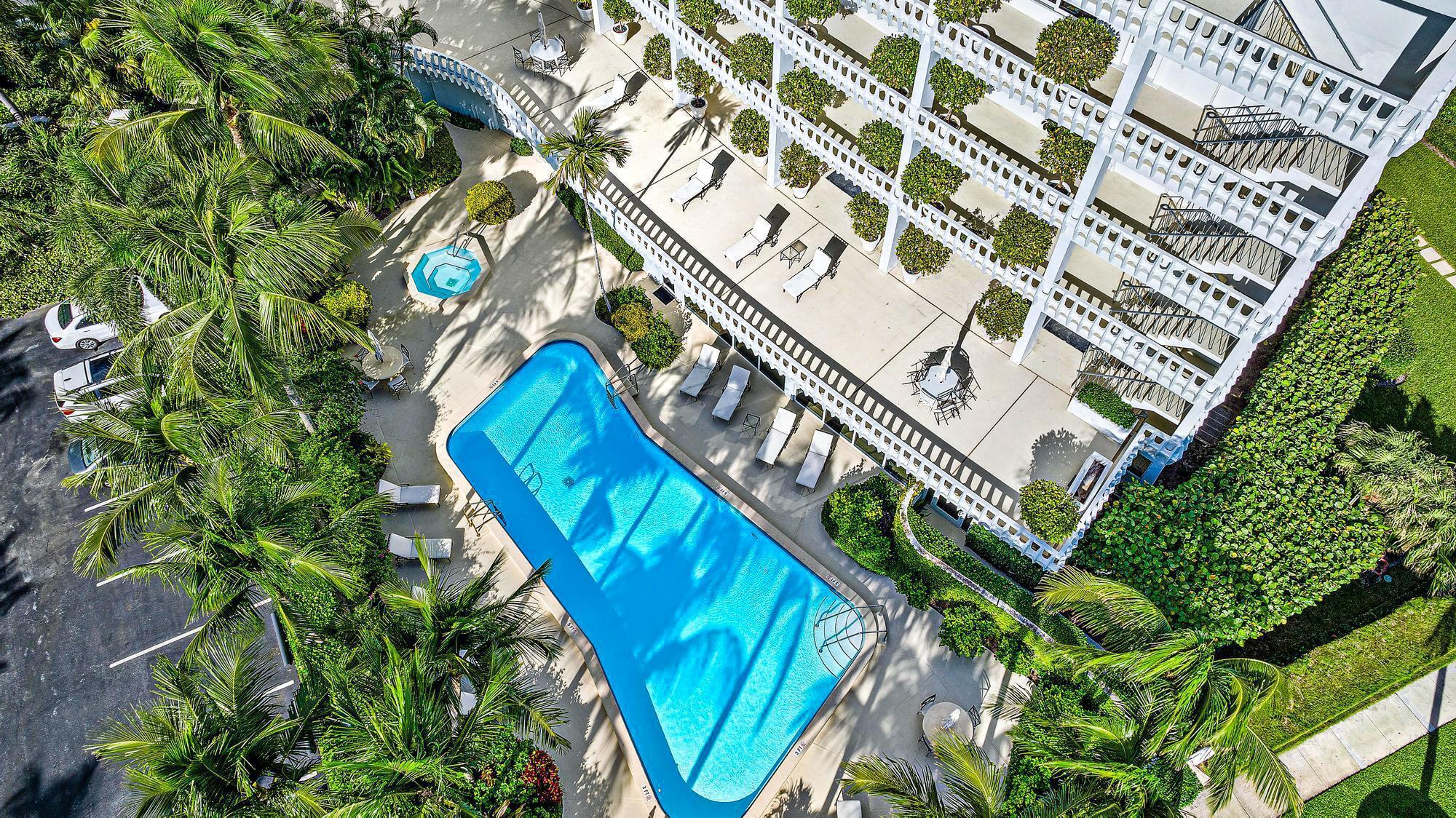 THREE HUNDRED OCEAN BLVD - Residential
