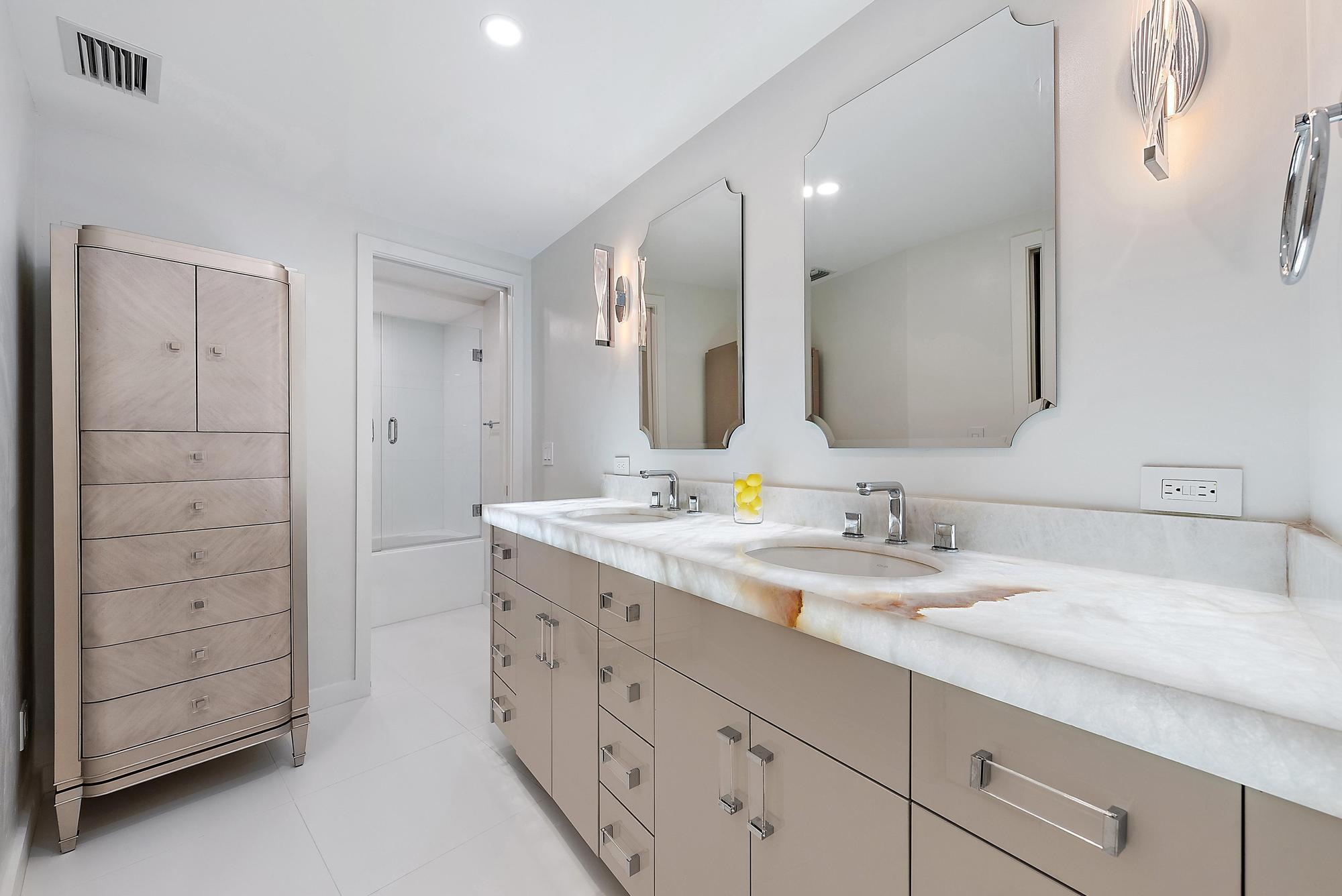 THREE HUNDRED OCEAN BLVD - Residential