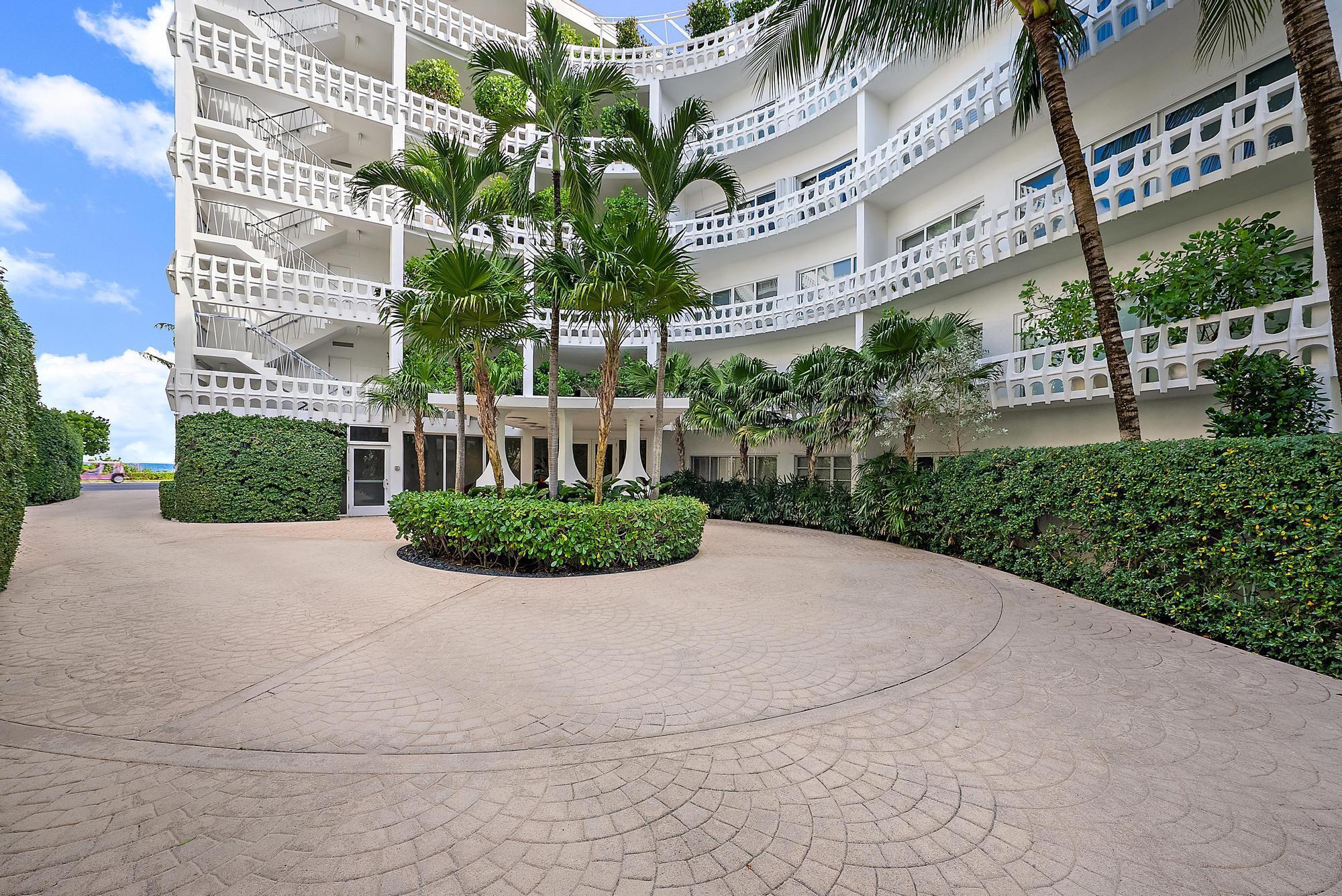 THREE HUNDRED OCEAN BLVD - Residential