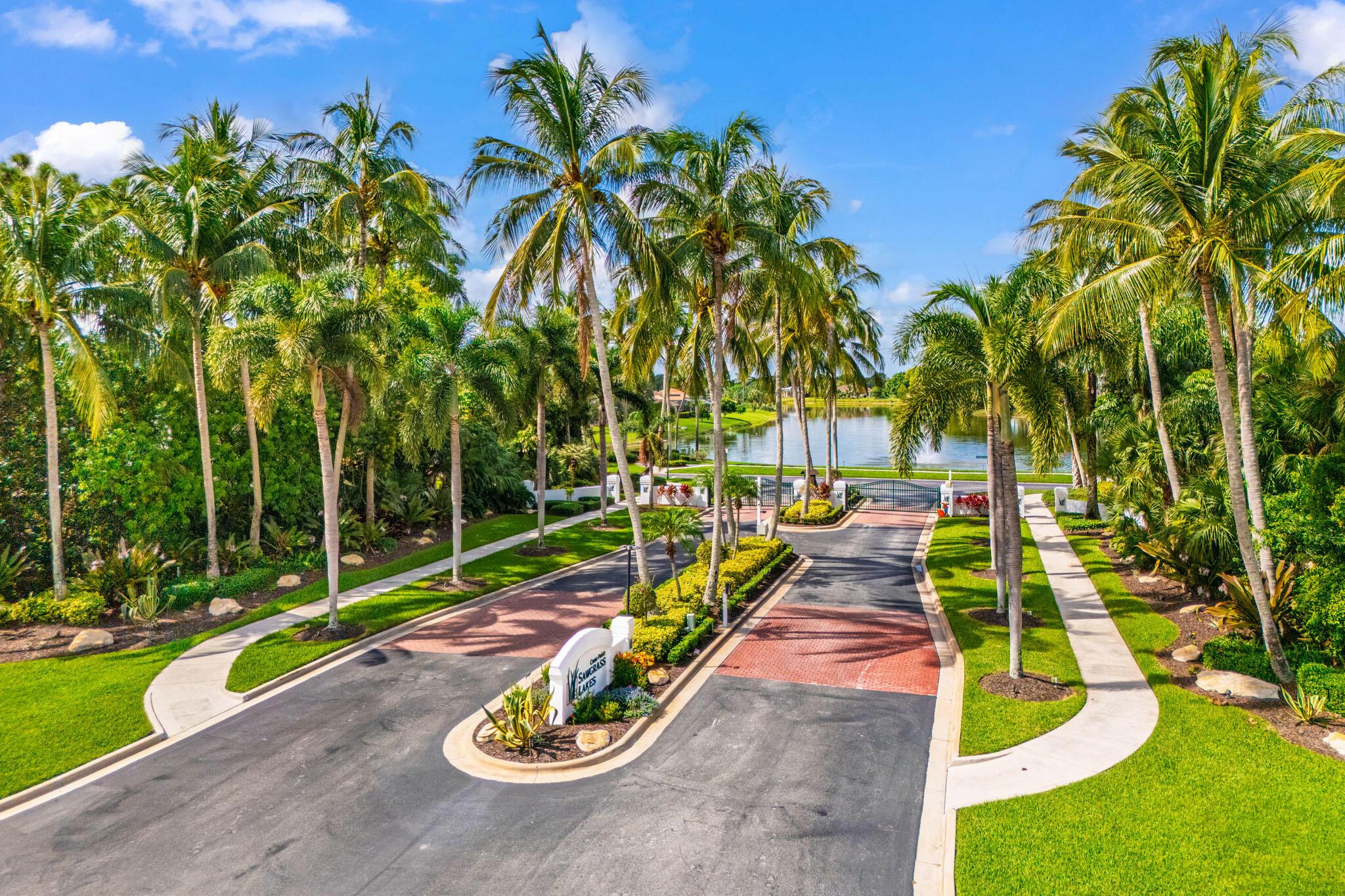 SAWGRASS LAKES PHASE 2 - Residential