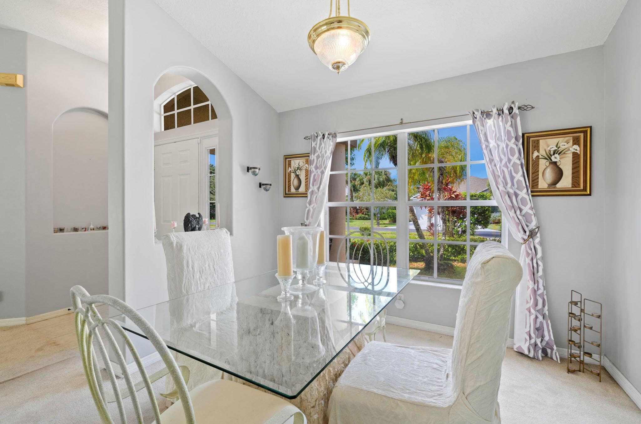 SAWGRASS LAKES PHASE 2 - Residential